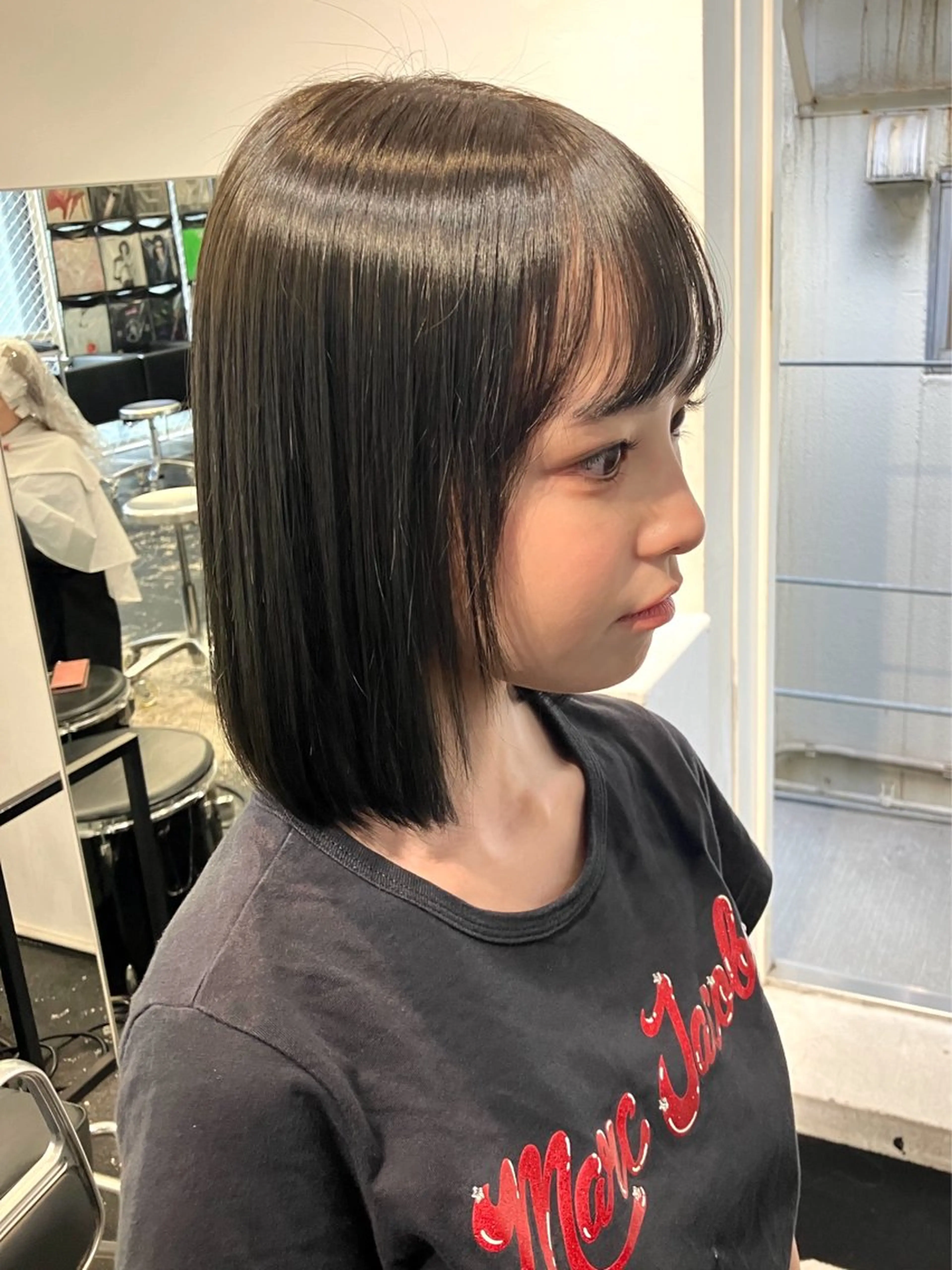 ミディアム カラー グレージュ オリーブグレージュ オリーブグレー カット ヘアカラー トリートメント ryuei /原宿のヘアスタイル