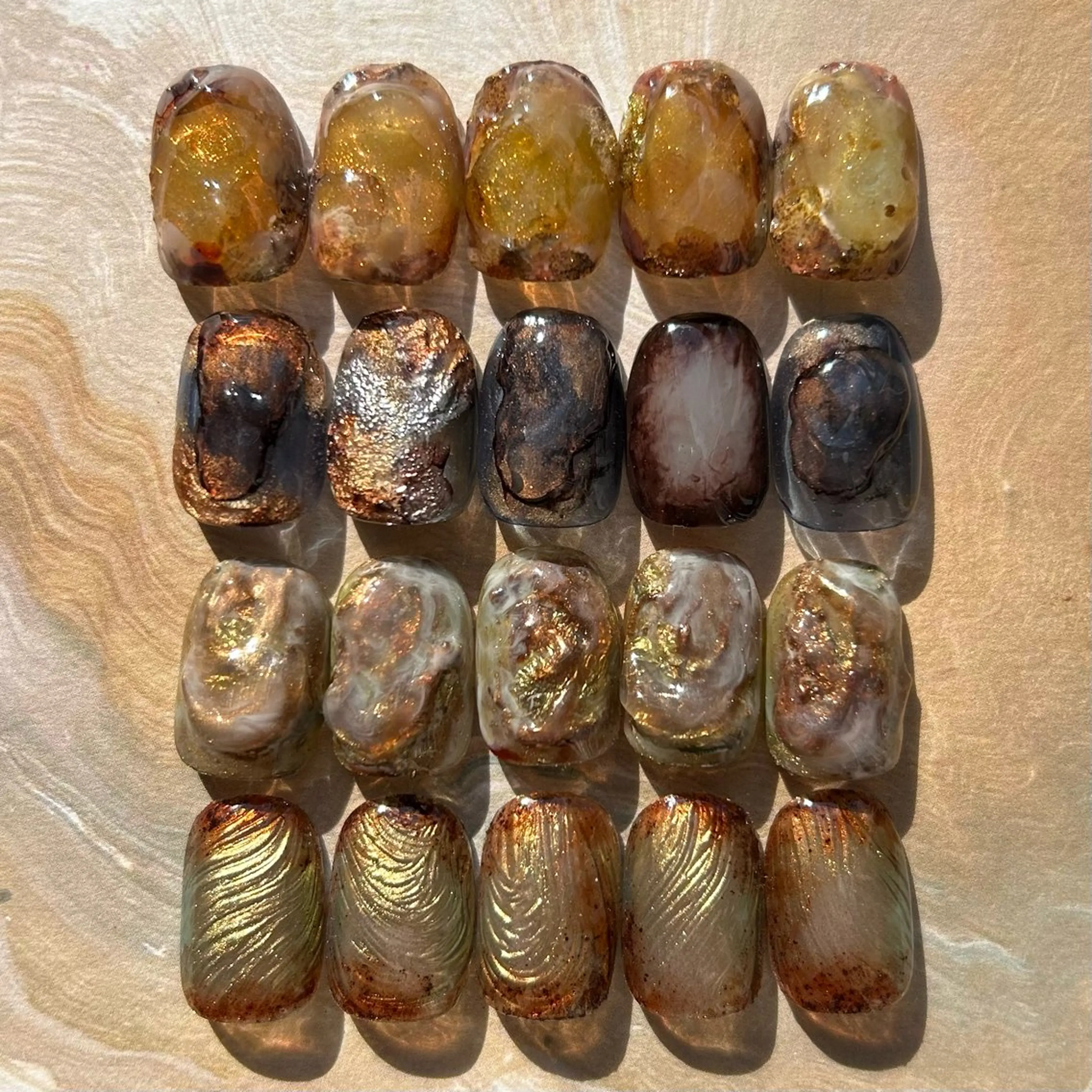 ネイル ayumi / Manonのネイルデザイン