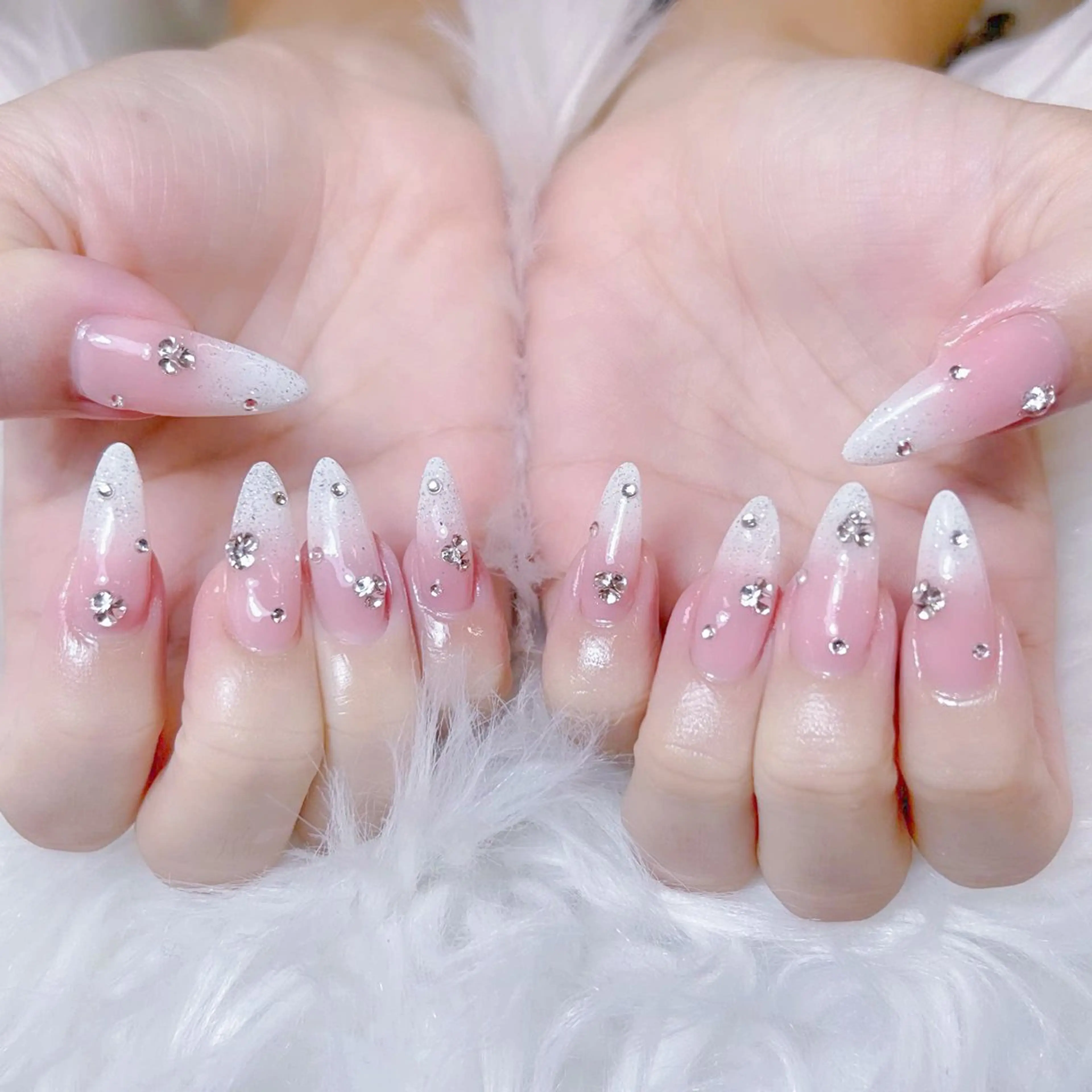 ネイル ハンドネイル Anh 高田馬場のネイルデザイン