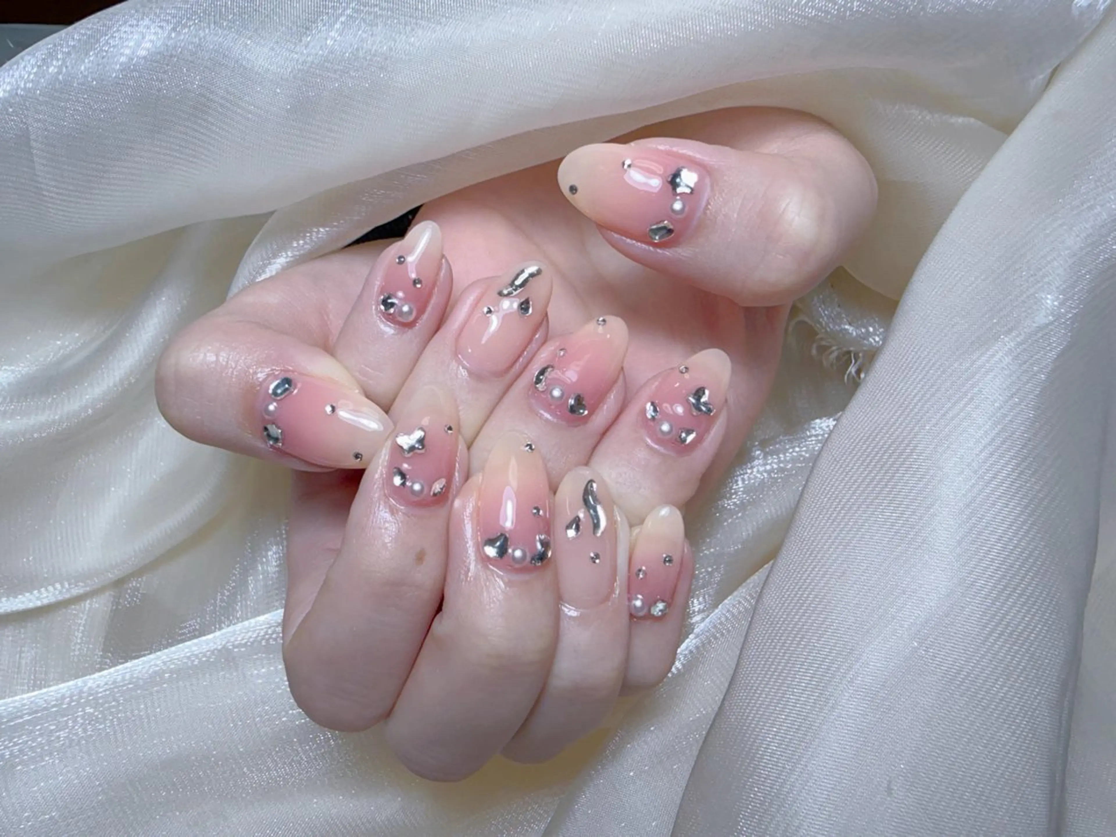 ネイル ハンドネイル Rolakira マニのネイルデザイン