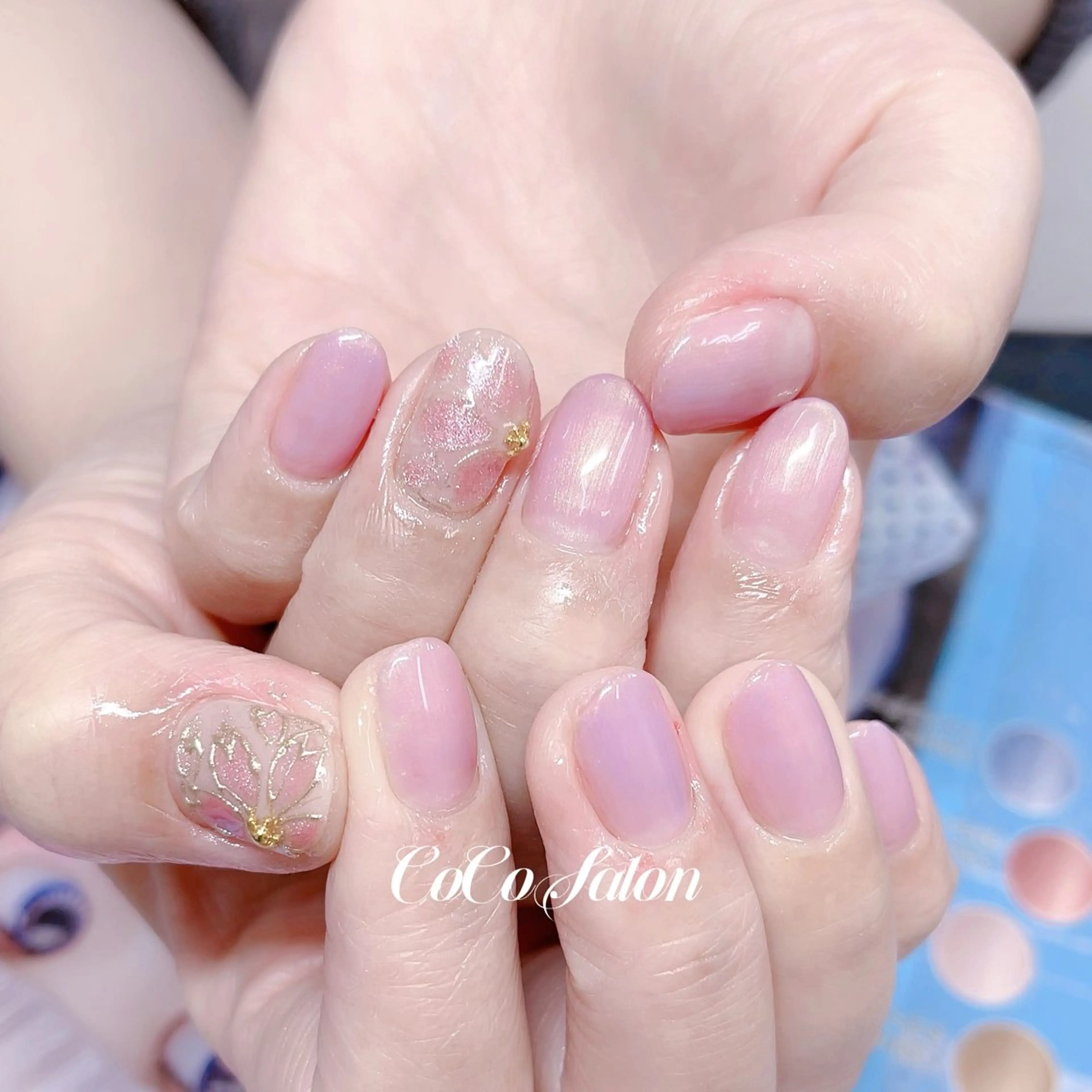 ネイル アートネイル 桜ネイル 長さ出し ジェルネイル 卒業式 ハンドネイル CoCoSalon ネイル/まつ毛予約のネイルデザイン