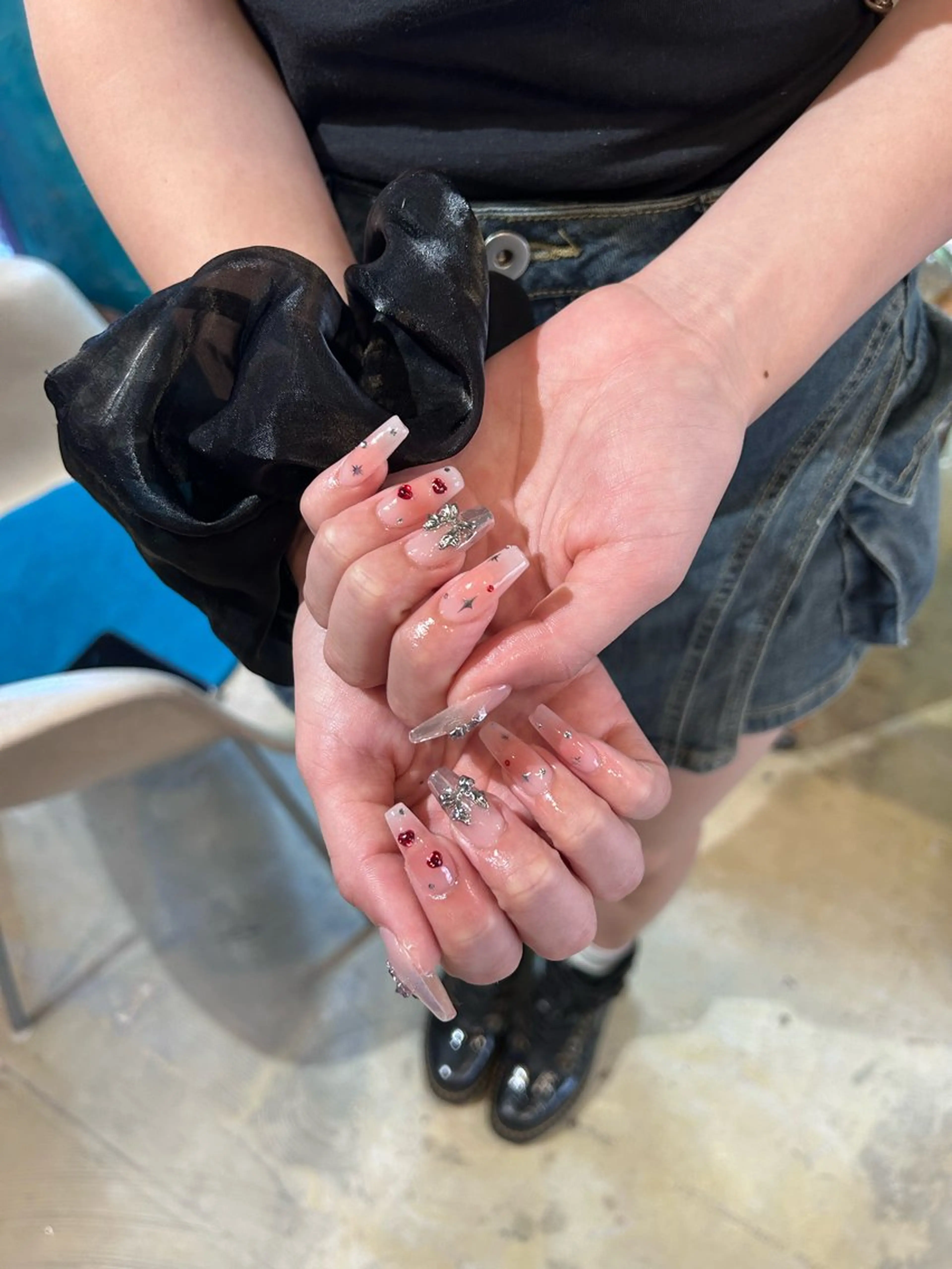 ネイル ハンドネイル キラキラオメメ みずなのネイルデザイン