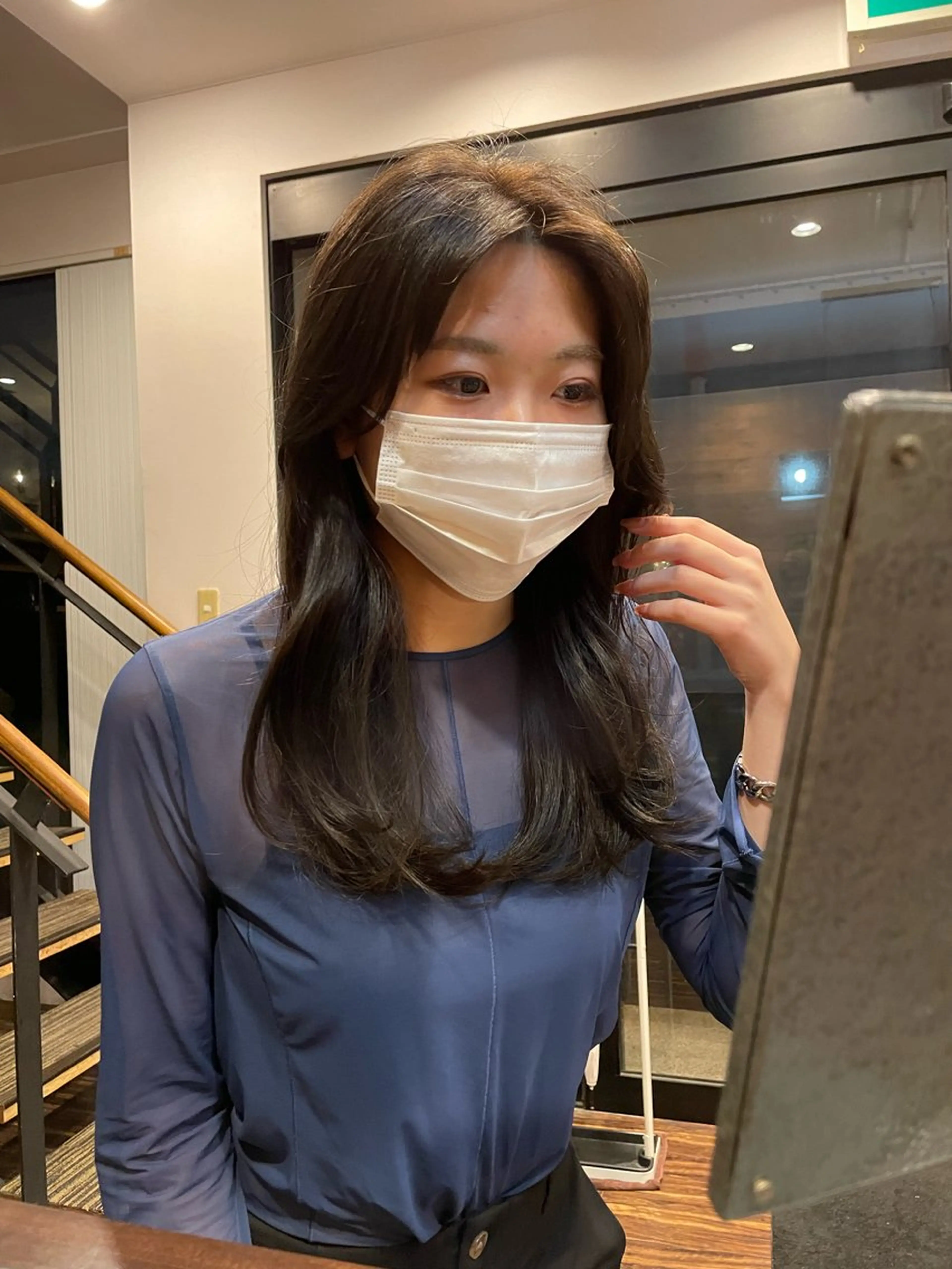 ロング カラー トヨシマ シュウトのヘアスタイル