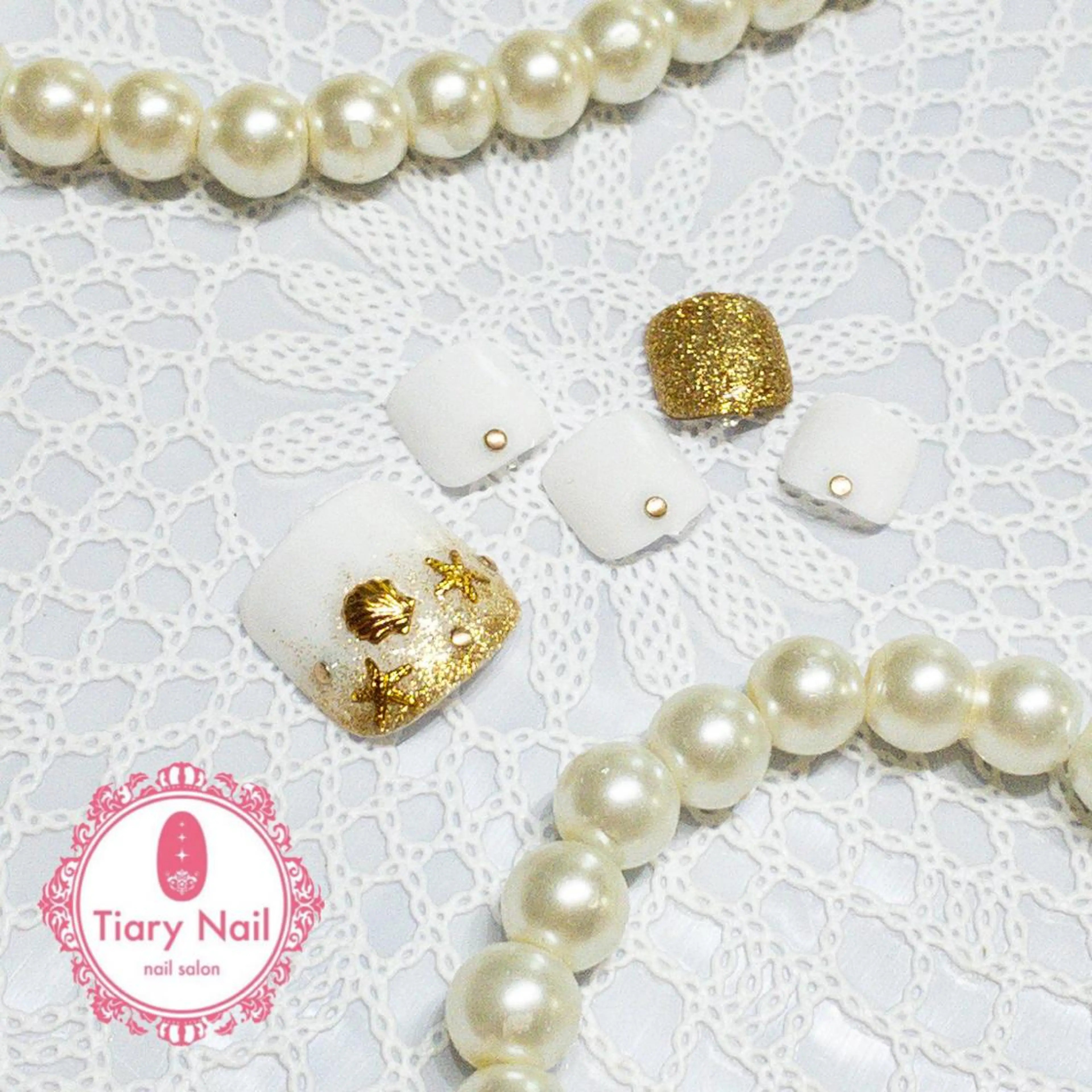 ネイル tiarynail K Kのネイルデザイン