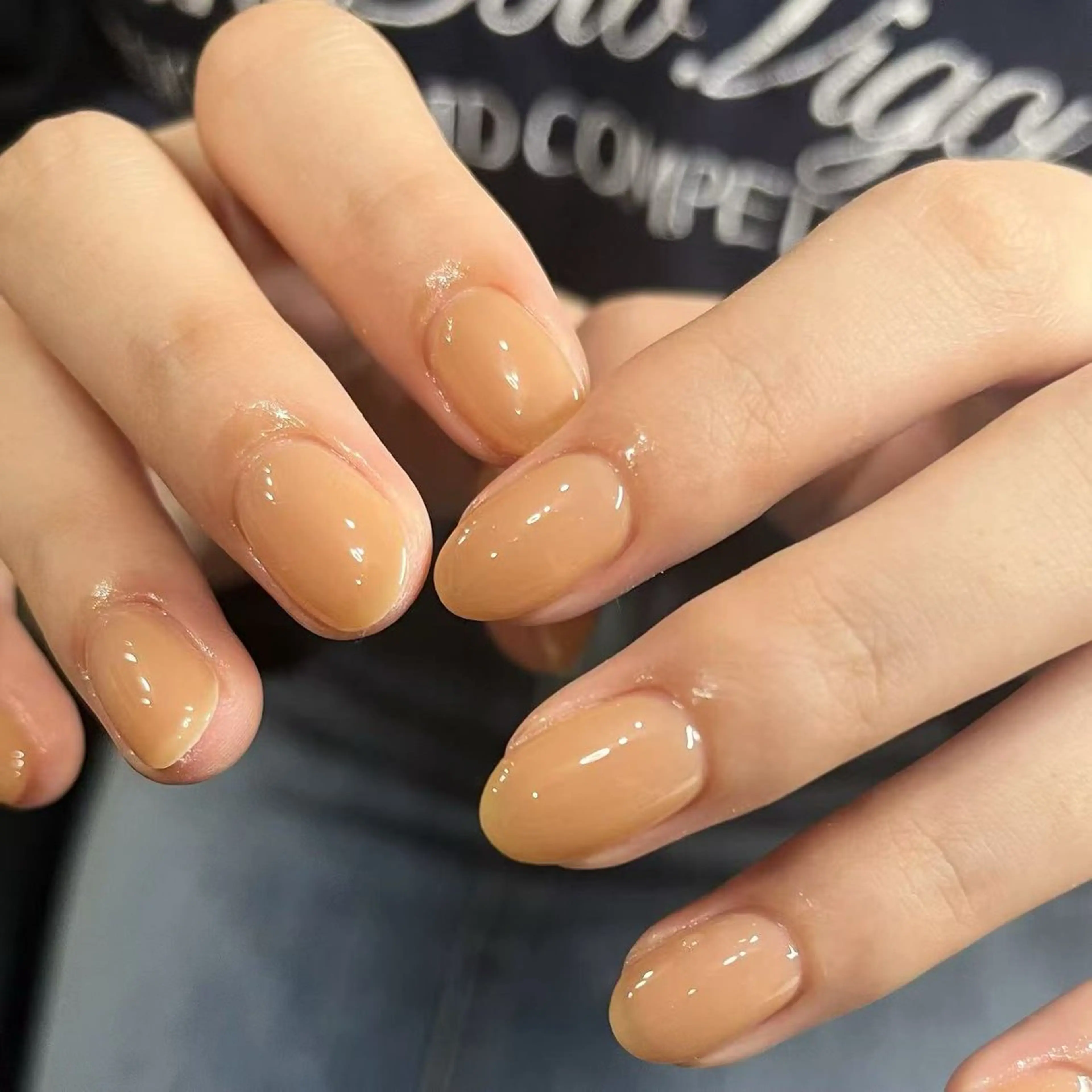 ネイル オフィスネイル ワンカラーネイル シンプルネイル ハンドネイル ハンドケア 🎀NAIL🎀 AI🪄︎︎◝✩のネイルデザイン