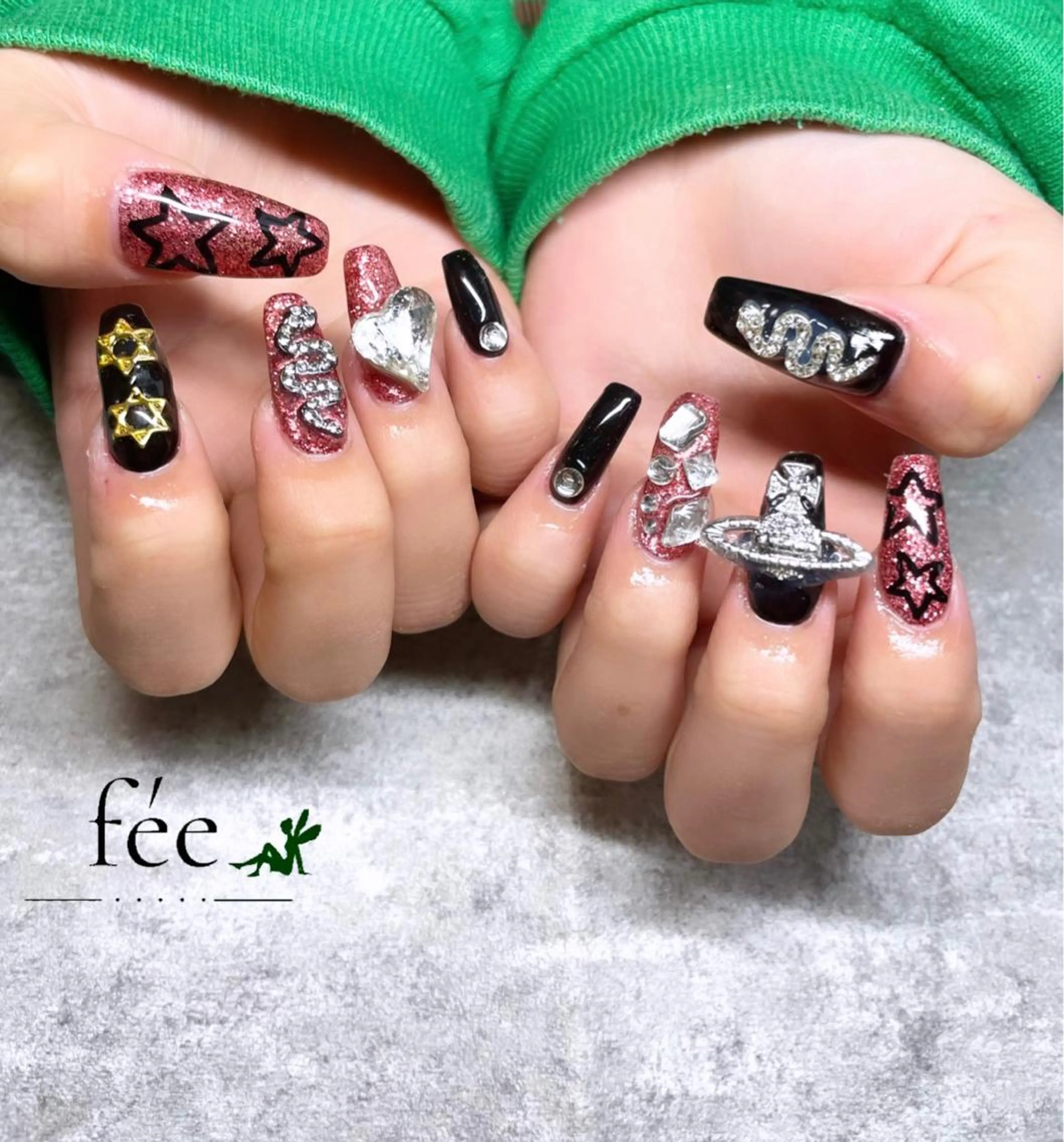 ネイル フットネイル ジェルネイル 韓国ネイル マグネットネイル ミラーネイル ハンドネイル nail salon fee（フィー）のネイルデザイン