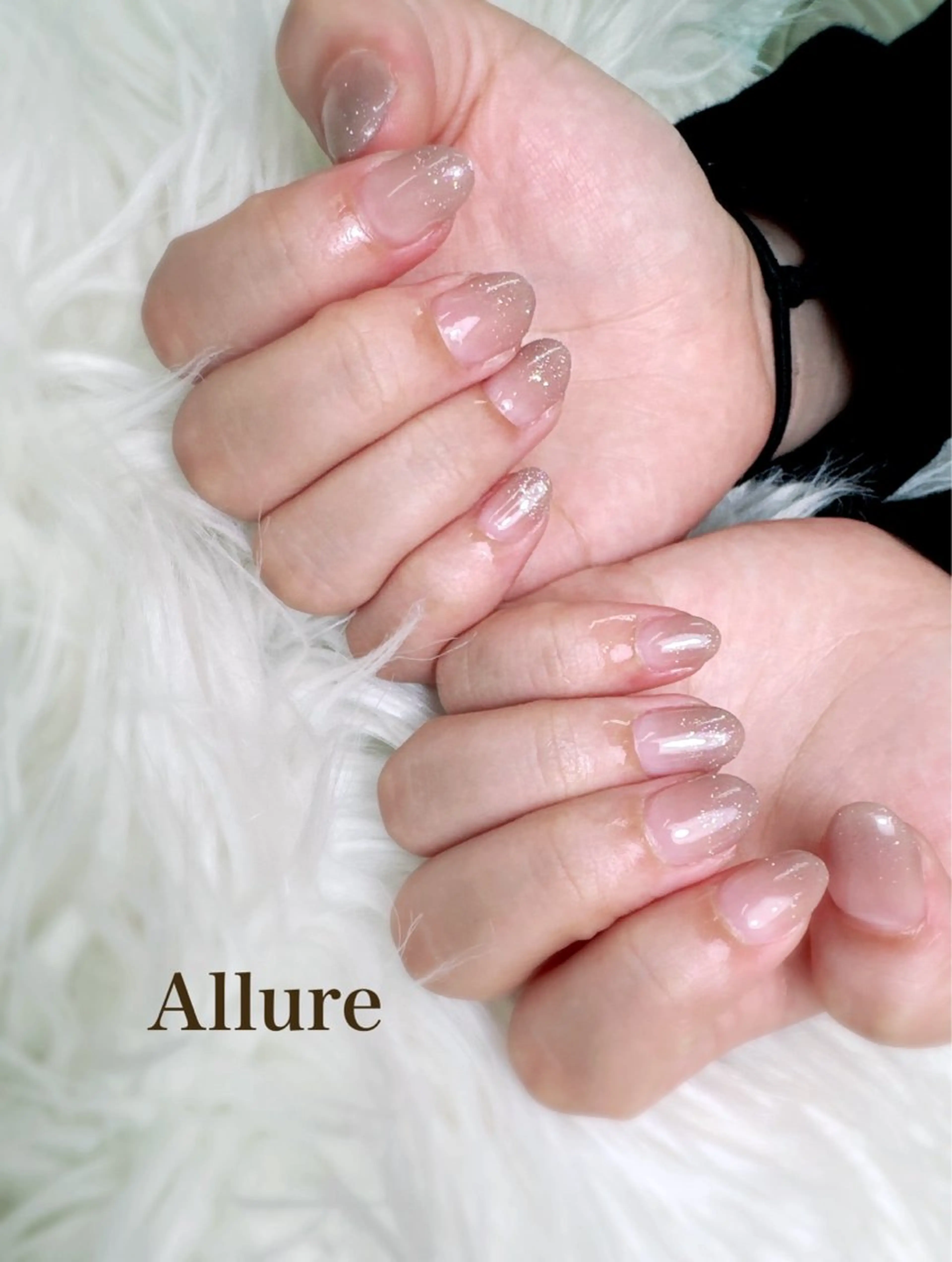 ネイル グラデーション ラメ(グリッター) Allure Yuuのネイルデザイン