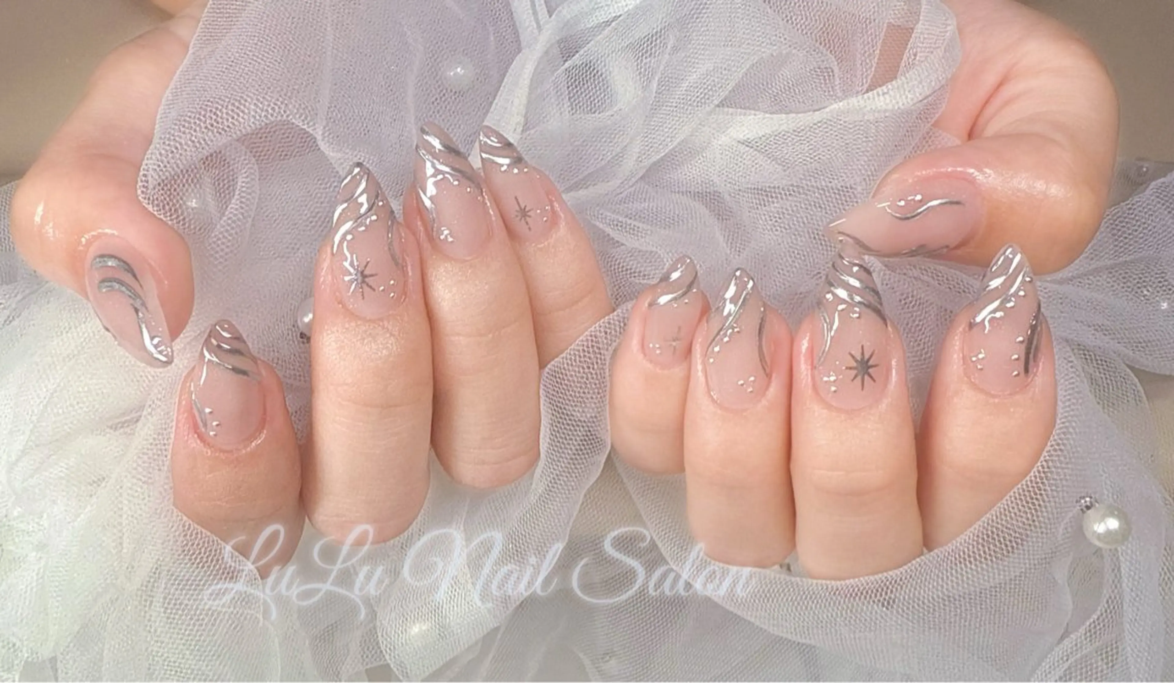 ネイル ハンドネイル LULU Nail  Salon 新宿所属・LU LU NailSalonのネイルデザイン