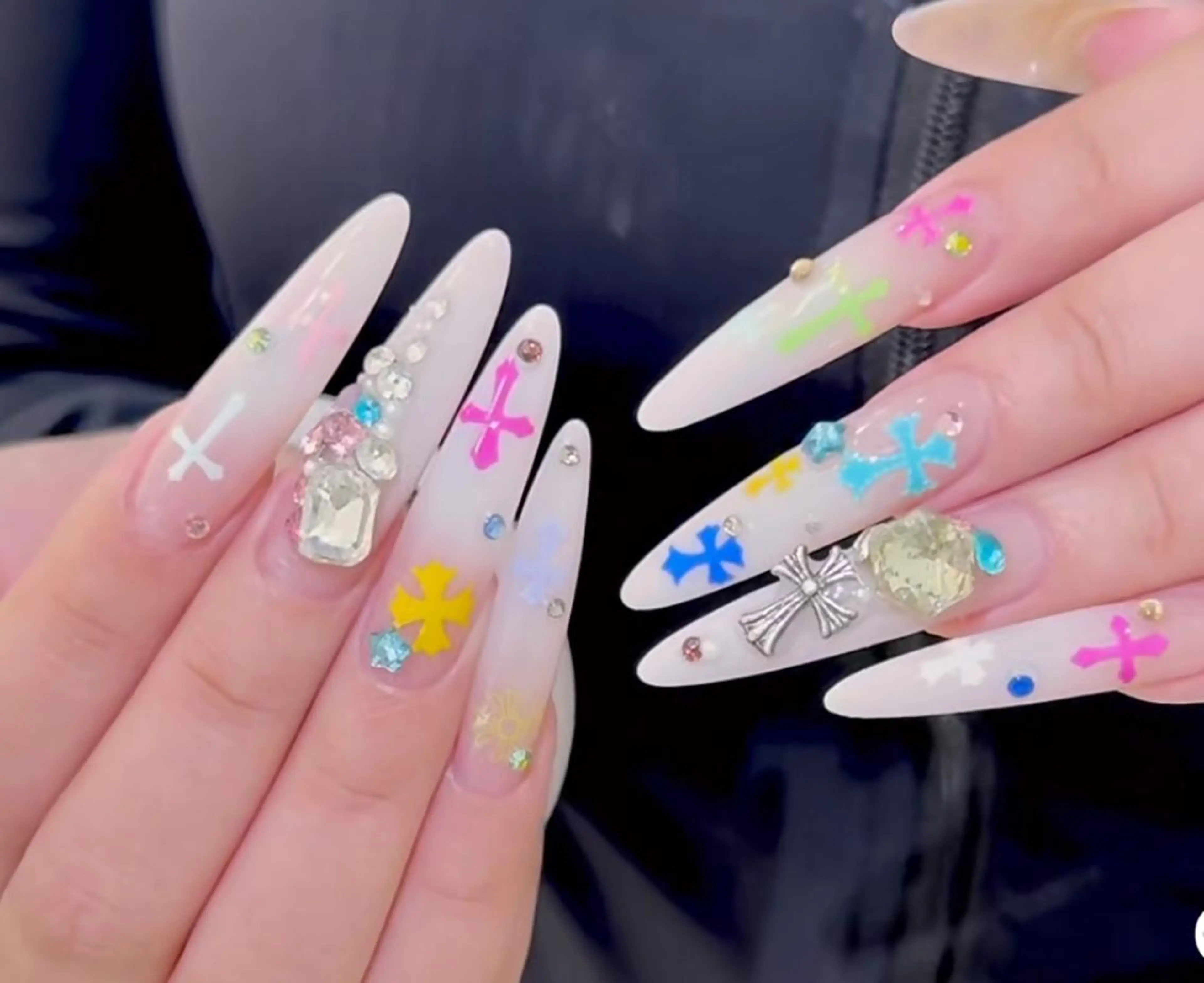 ネイル ハンドネイル Pure&Rich Nailのネイルデザイン