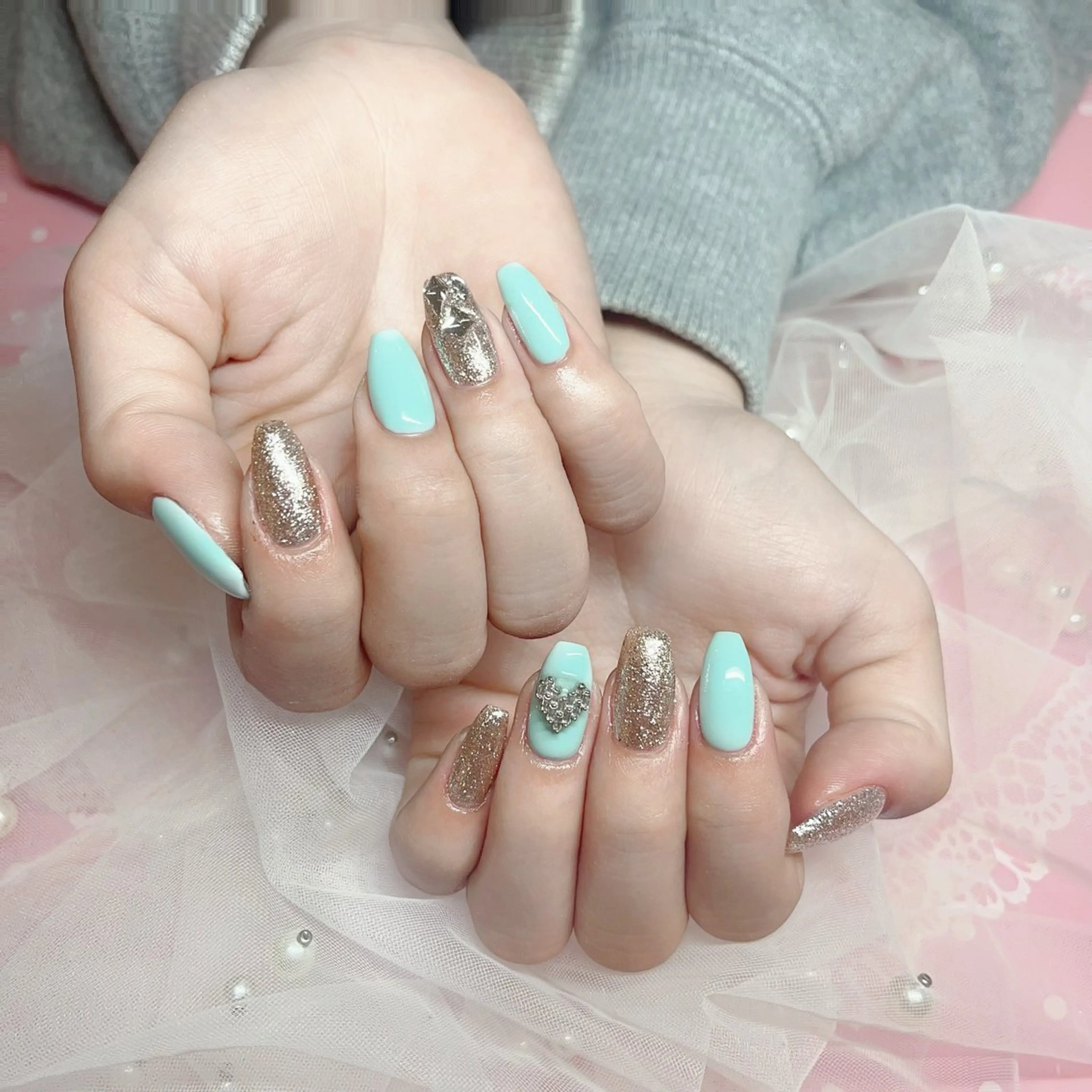 ネイル Fairyフェアリーネイルサロン所属・Nail Hibi サロンのネイルデザイン