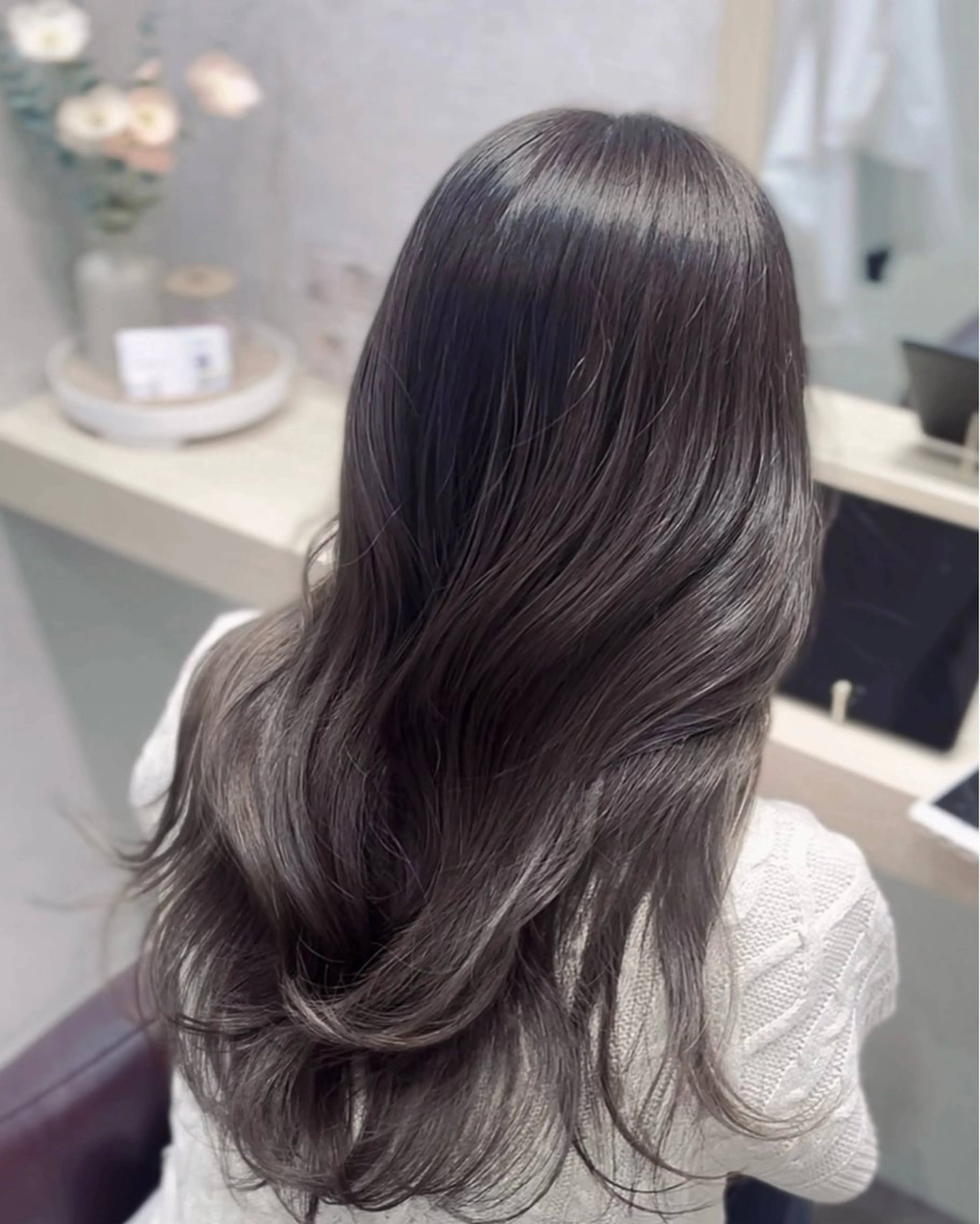 ロング カラー suzuka/透明感 カラー 美髪縮毛矯正のヘアスタイル