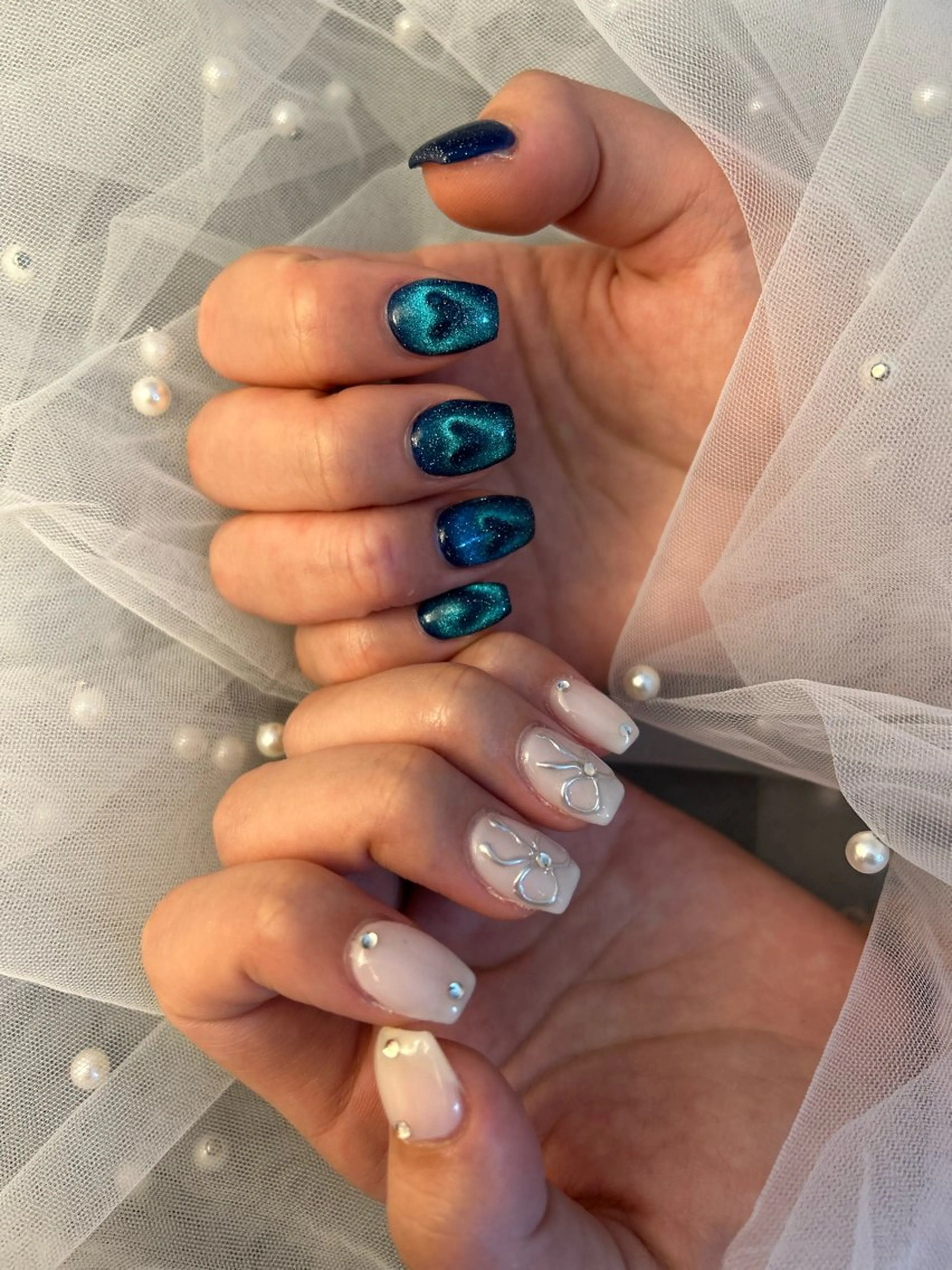 ネイル ハンドネイル フットネイル ✴︎ Delightのネイルデザイン