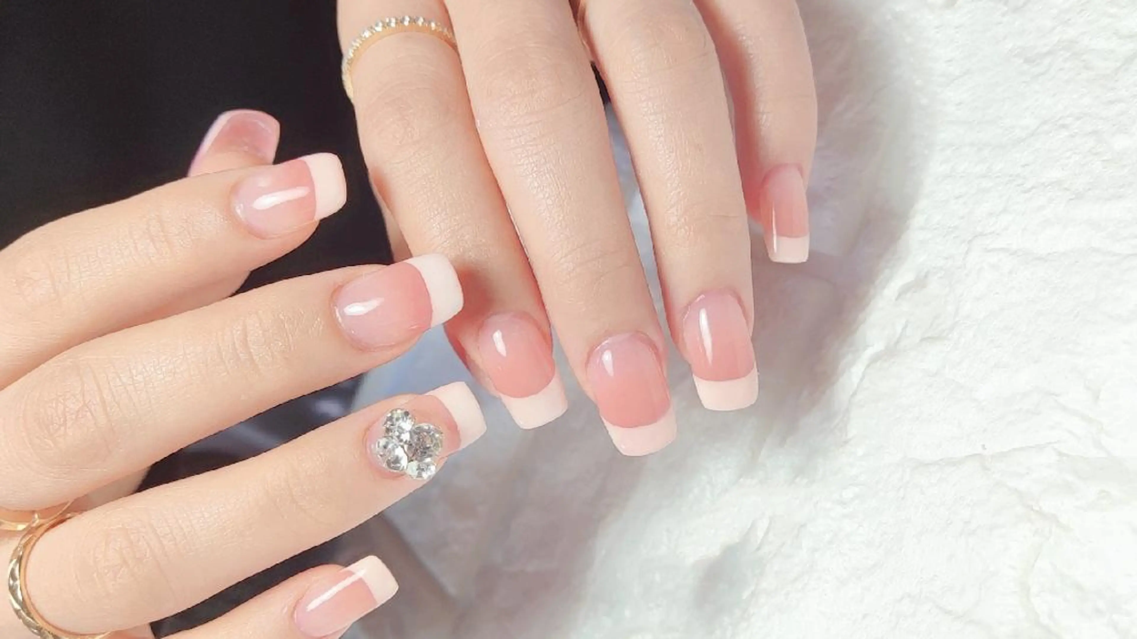 ネイル E·U·B ネイル所属・横浜市中区曙町 E·U·Bネイルのネイルデザイン