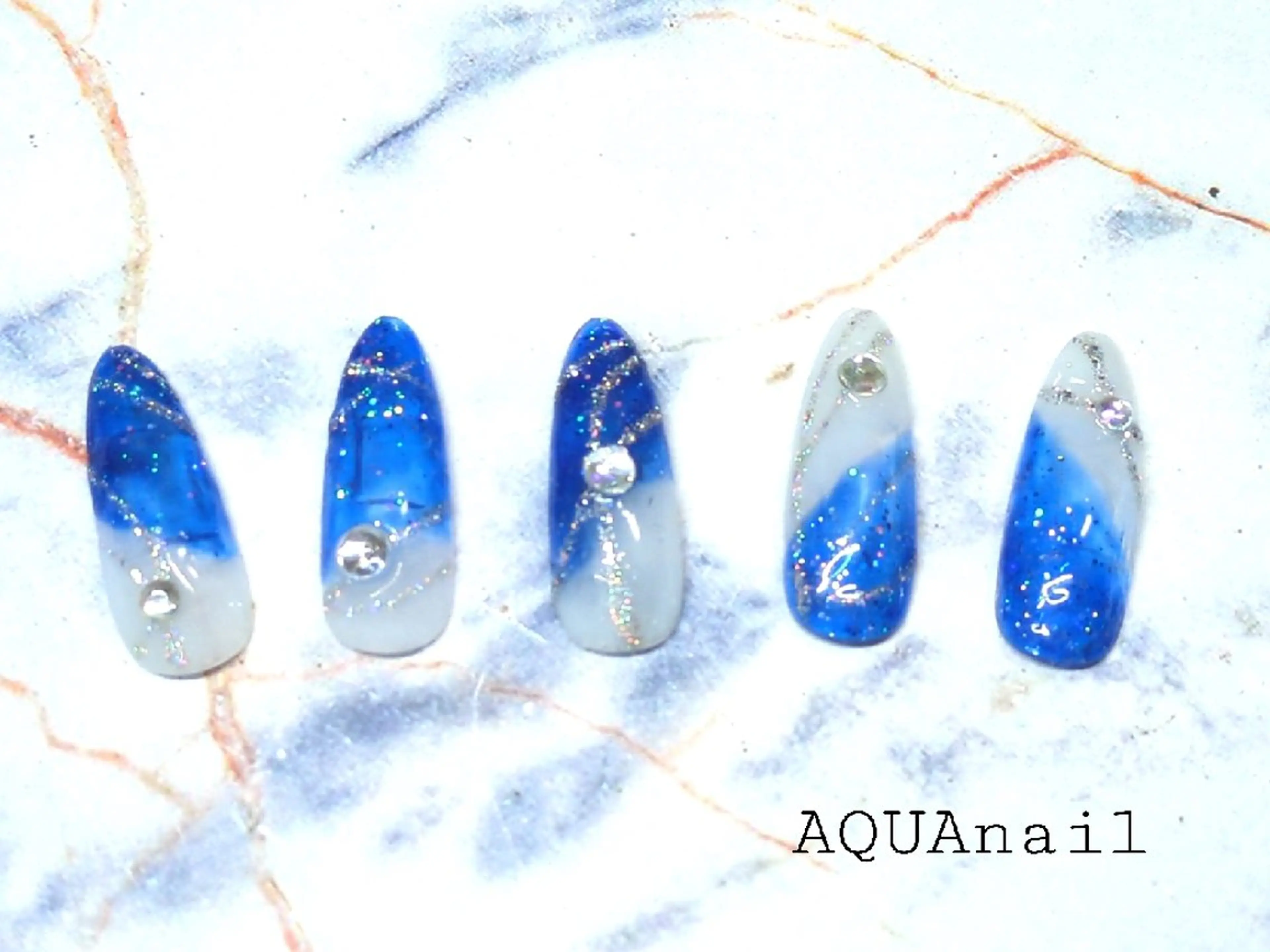 AQUA nailのネイルデザイン