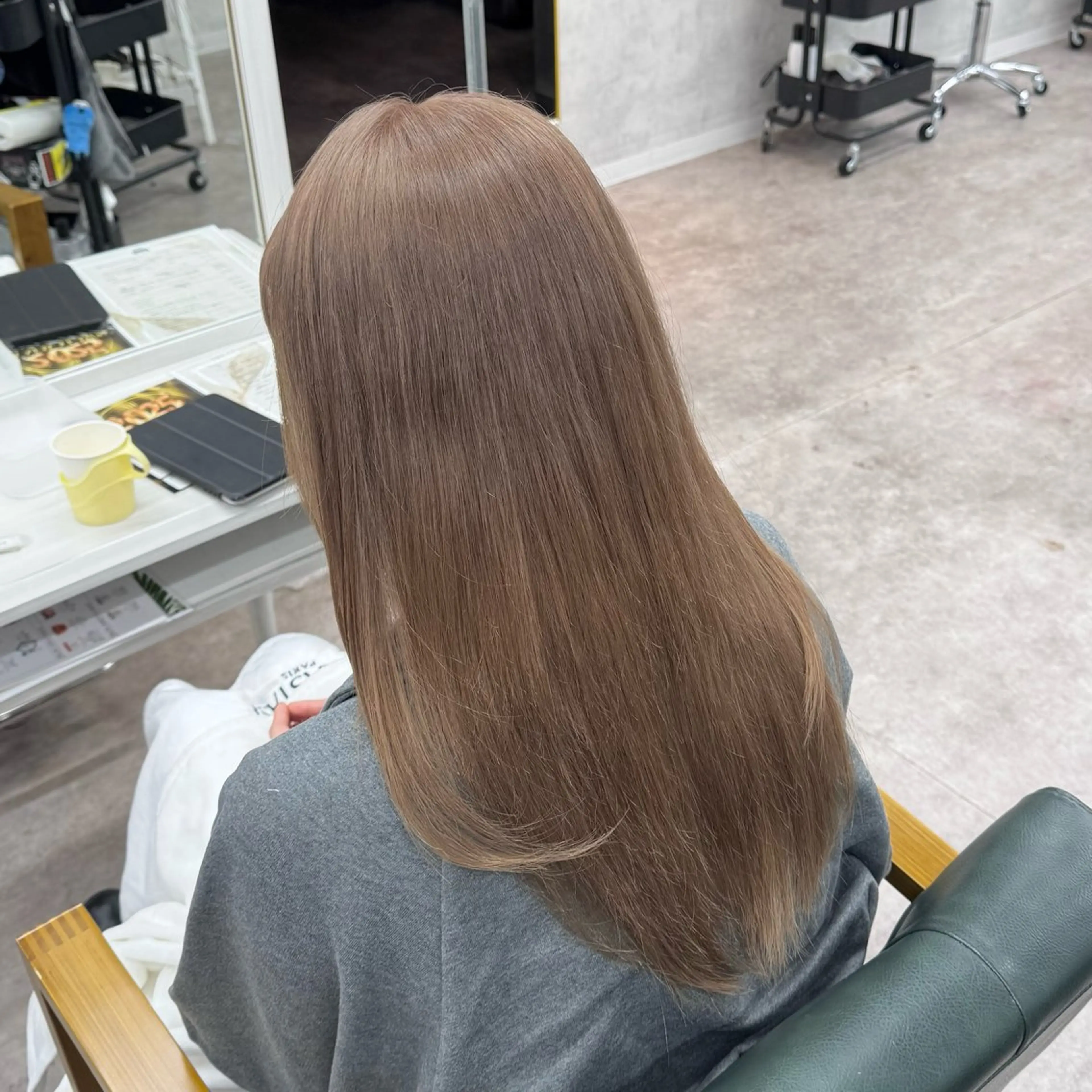 ロング カラー ヘアカラー JUNSHIN🦋 ヘアセット／カラーのヘアスタイル