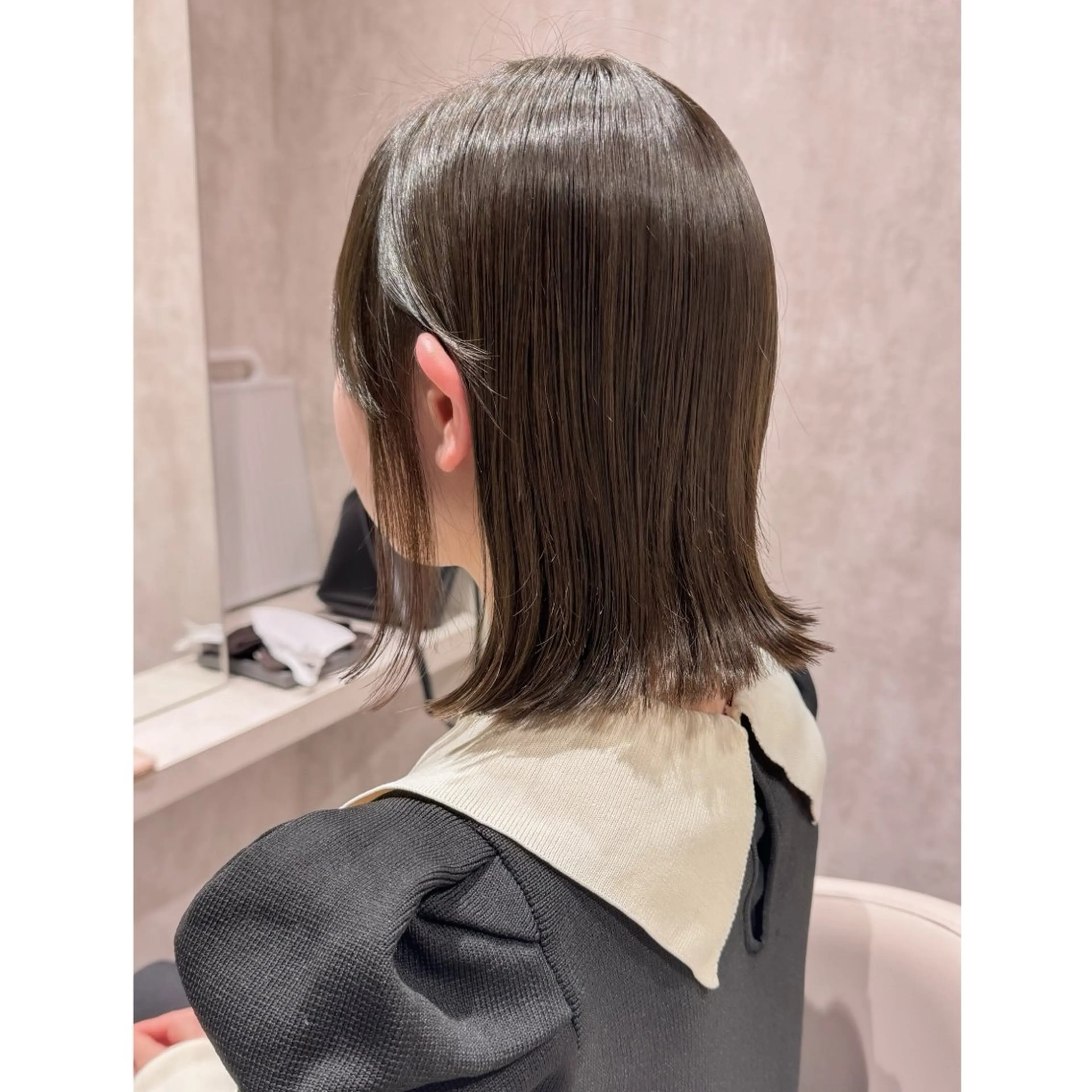 ミディアム カラー ブラウンカラー オリーブブラウン ヘアカラー LOTTA CUCCI所属・miyu /トレンド カラー×艶髪のヘアスタイル