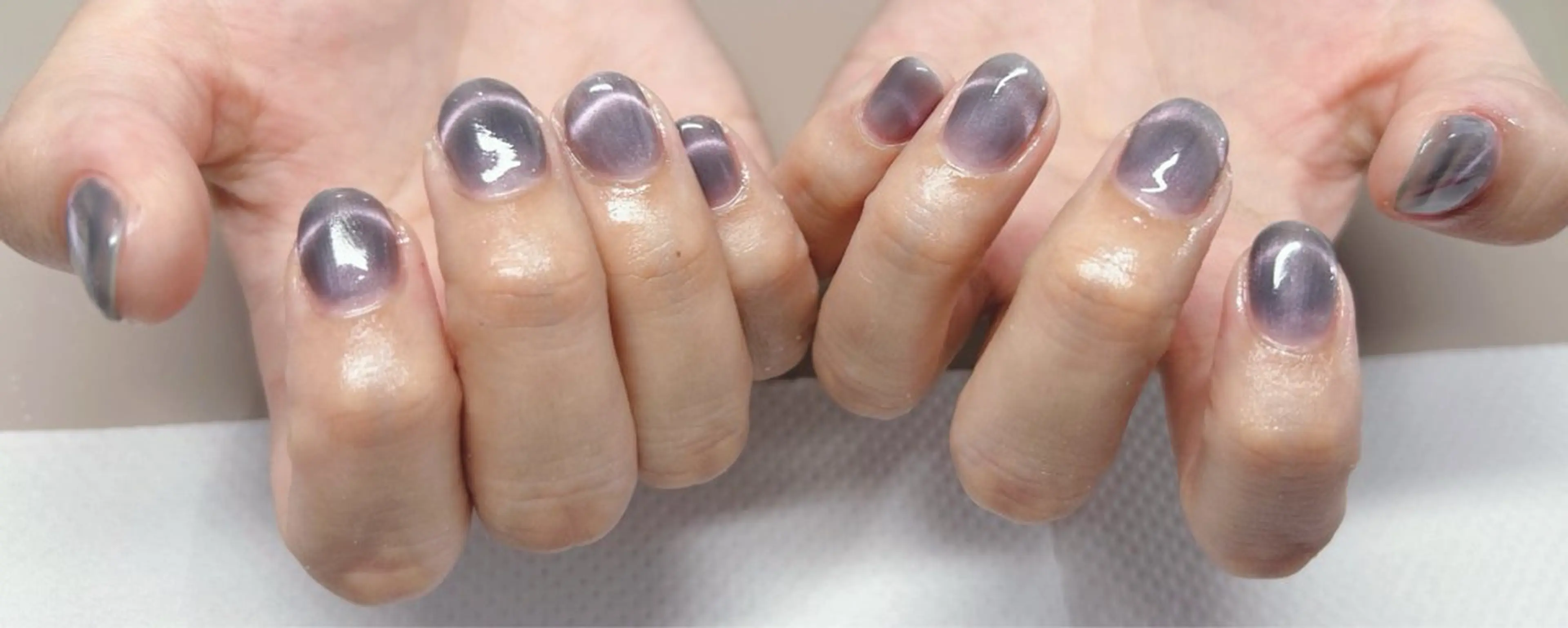 ネイル フレンチネイル マグネットネイル マグネットフレンチ ハンドネイル 室橋 舞のネイルデザイン