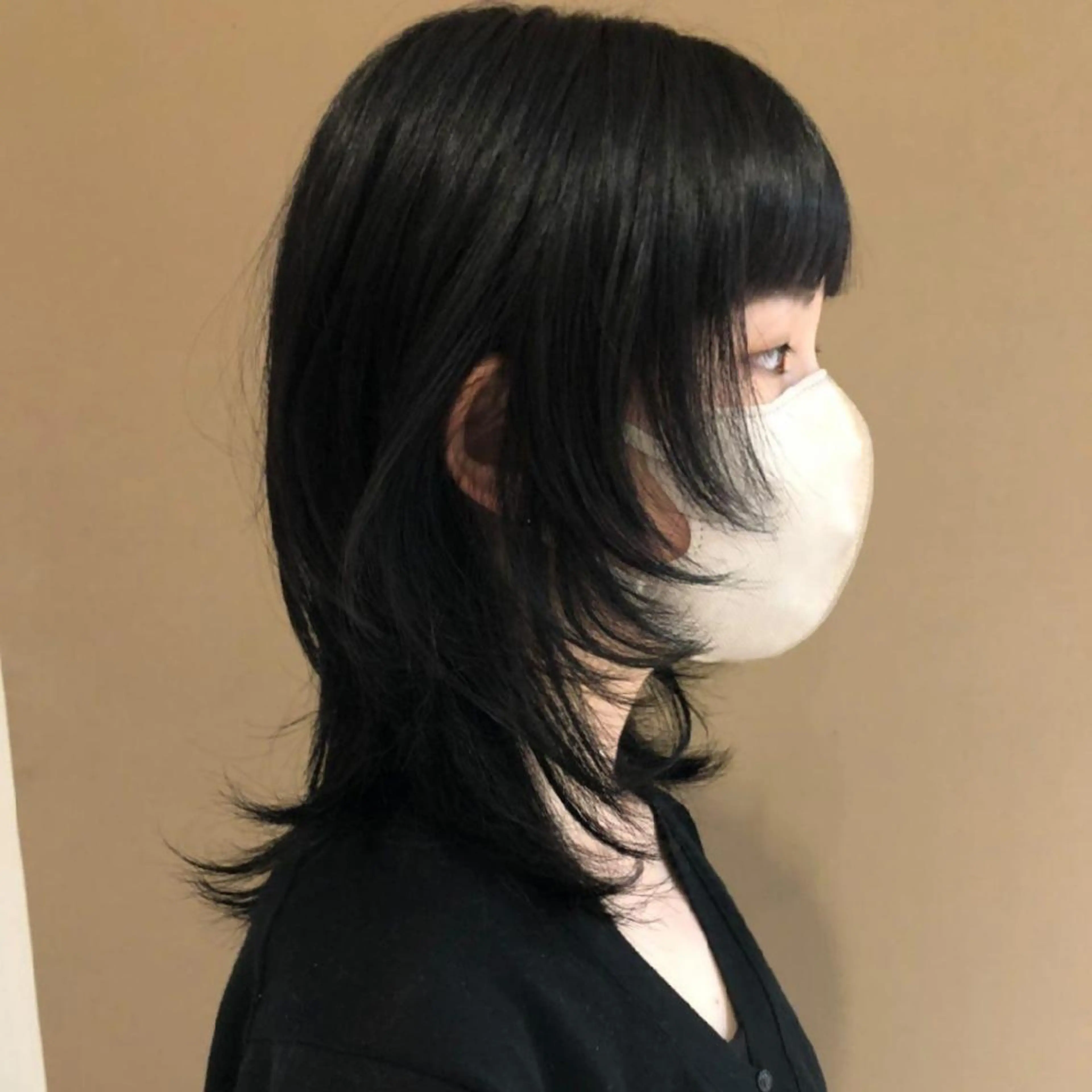 ミディアム 顔周りカット ハッシュカット 韓国レイヤー suzuのヘアスタイル