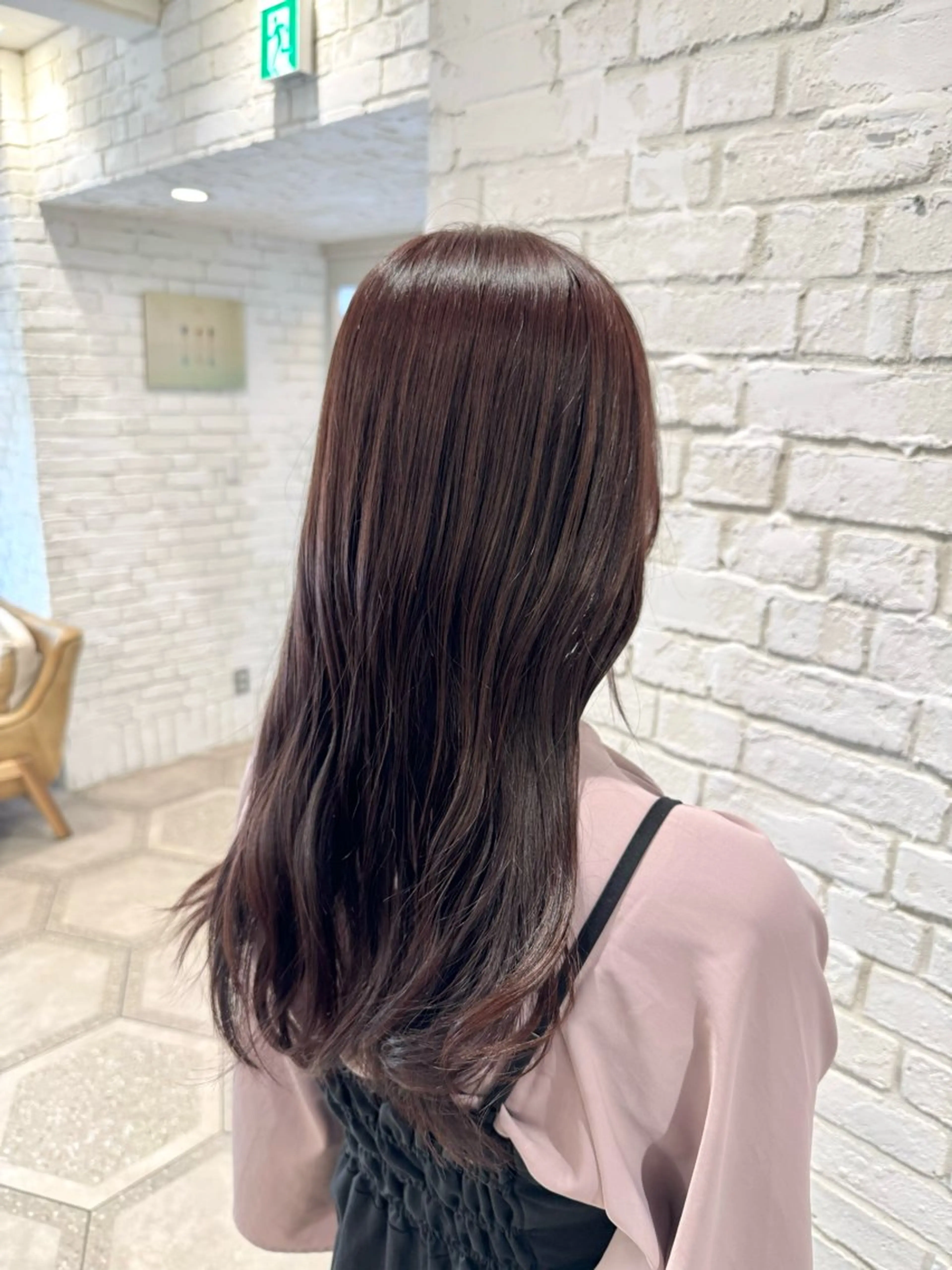 ロング カラー バイオレットカラー Cloe 堀江店所属・山口 千晶のヘアスタイル