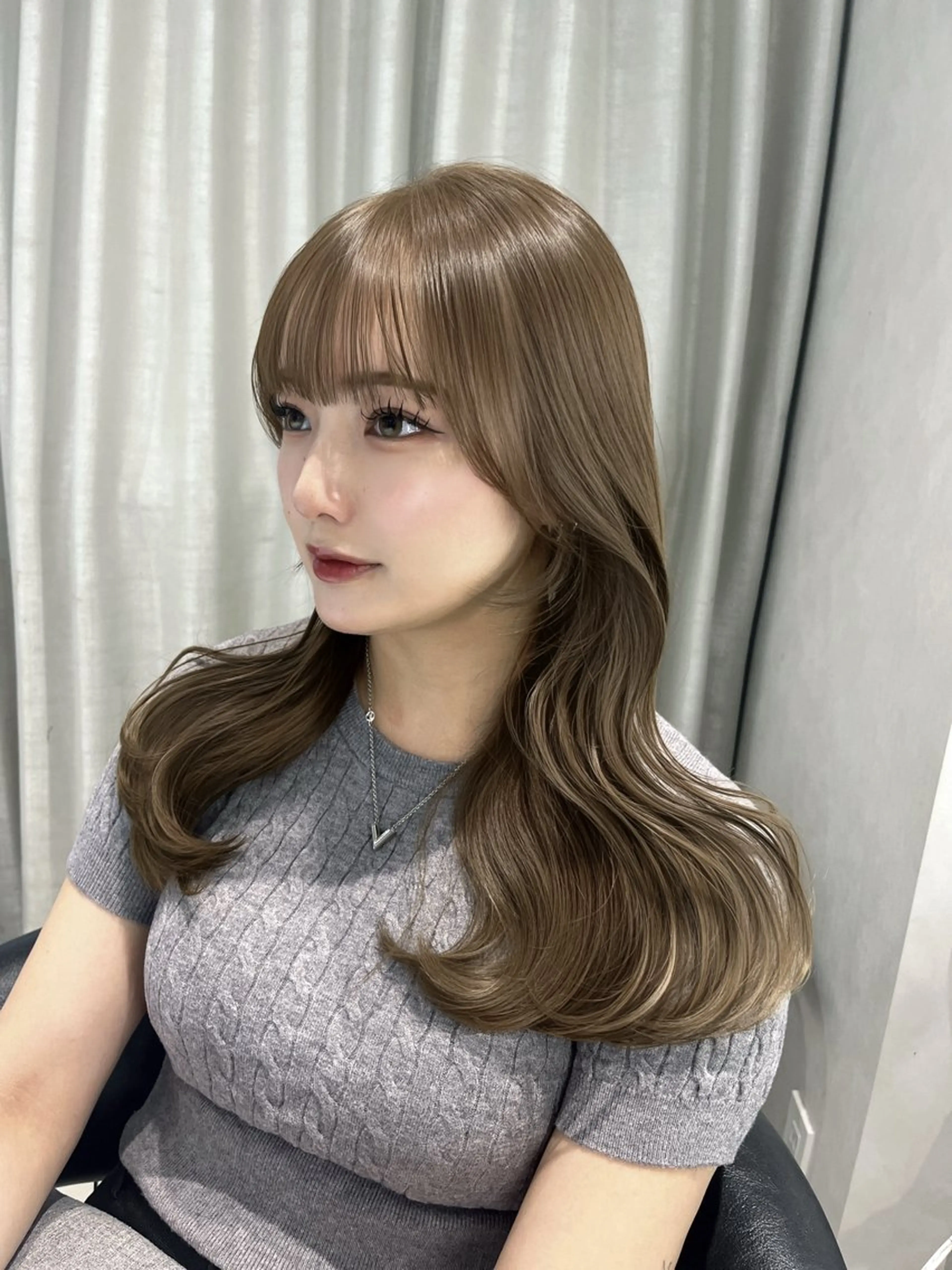 ロング カラー ベージュカラー 透明感カラー ミルクティーベージュ カット ヘアカラー トリートメント 韓国レイヤー×モテ髪 /MITSUKI🤍のヘアスタイル