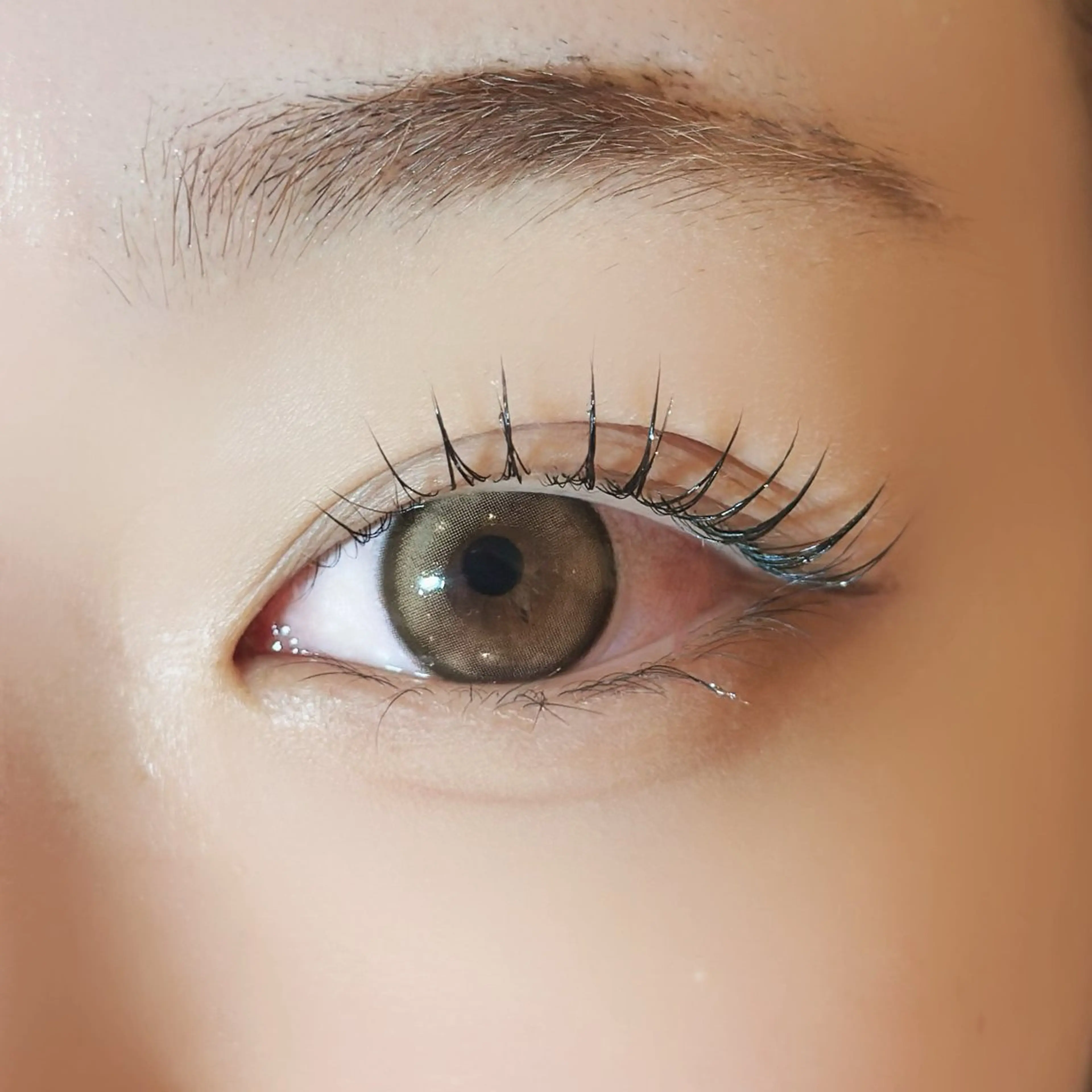 マツエク・マツパ 一重×まつ毛パーマ Le Cheriss.渋谷店所属・瞳に光が入るパーマ /パリエク🎀キラの眉毛・アイブロウイメージ