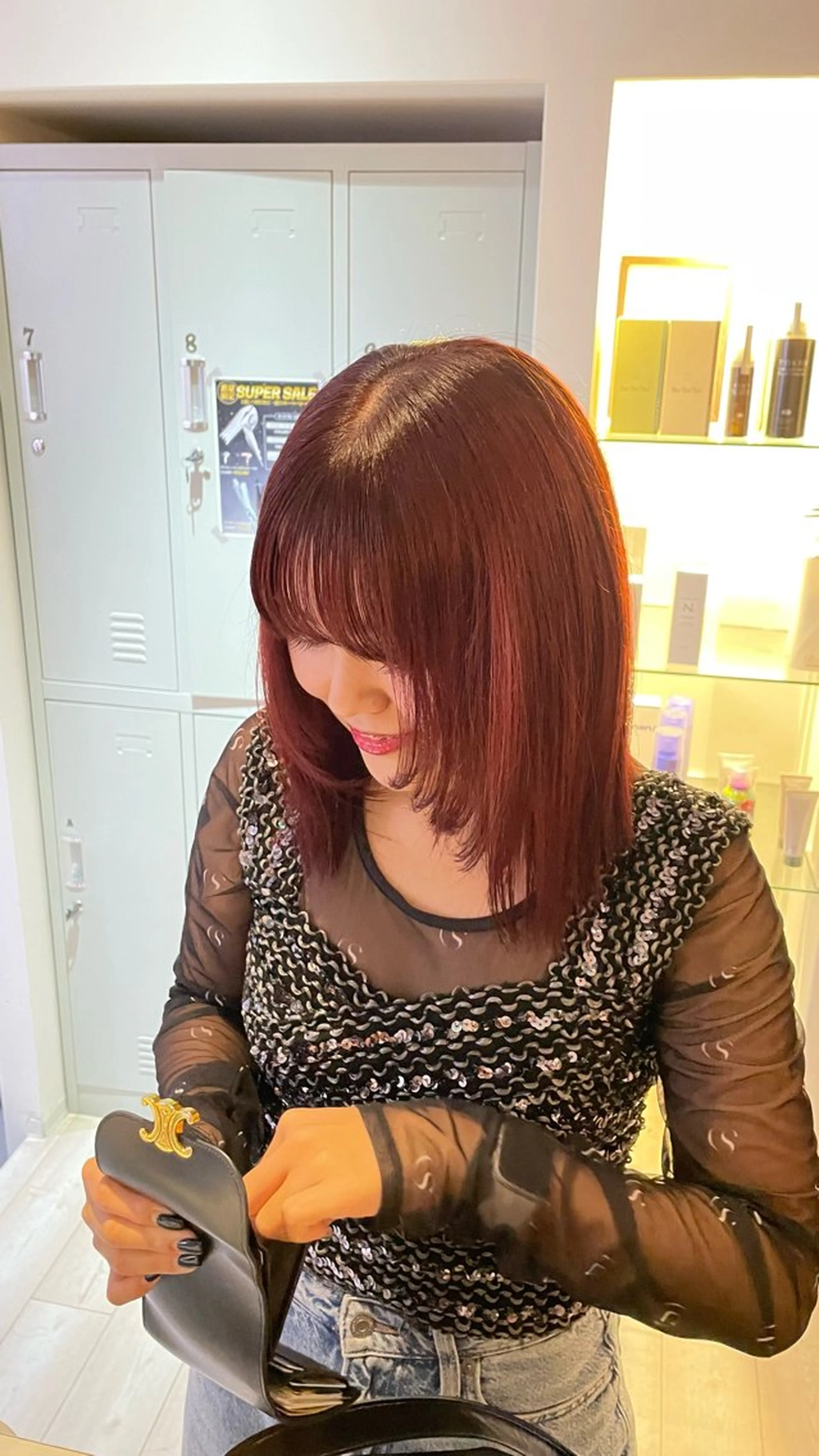 ミディアム カラー カット ヘアカラー トリートメント ひなの/透明感 カラー/レイヤーのヘアスタイル