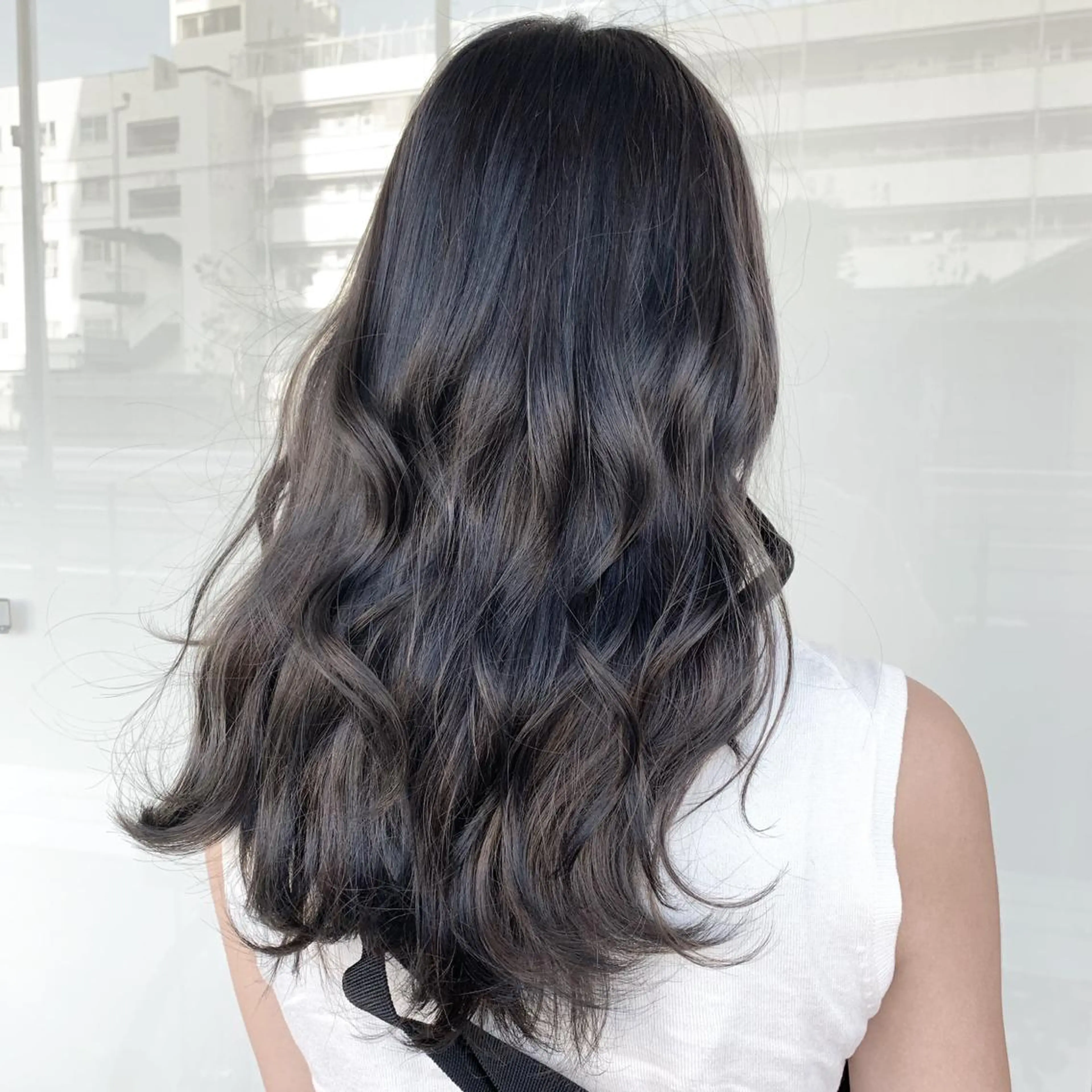 ロング ヘアカラー 🫧艶髪カラー🫧 森本くるみのヘアスタイル