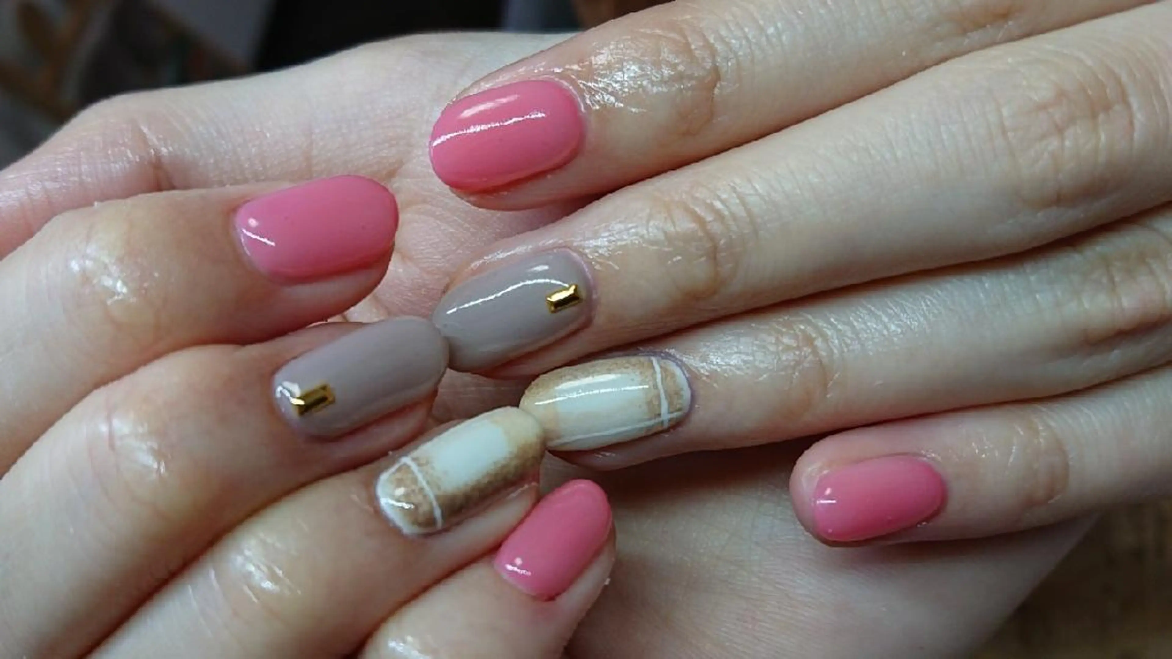 ネイル 鈴木 なつきのネイルデザイン