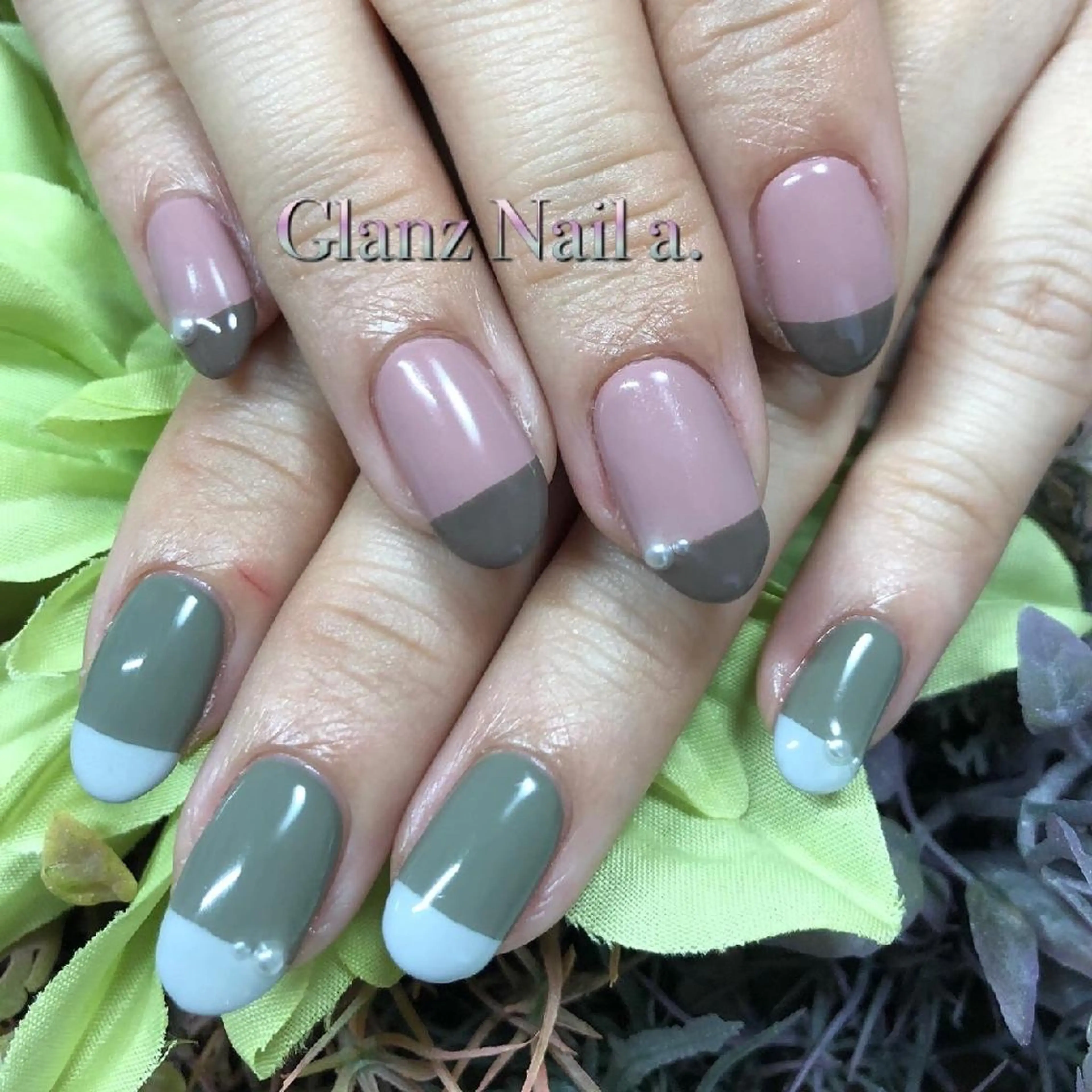 ネイル Glanz  Nail aのネイルデザイン