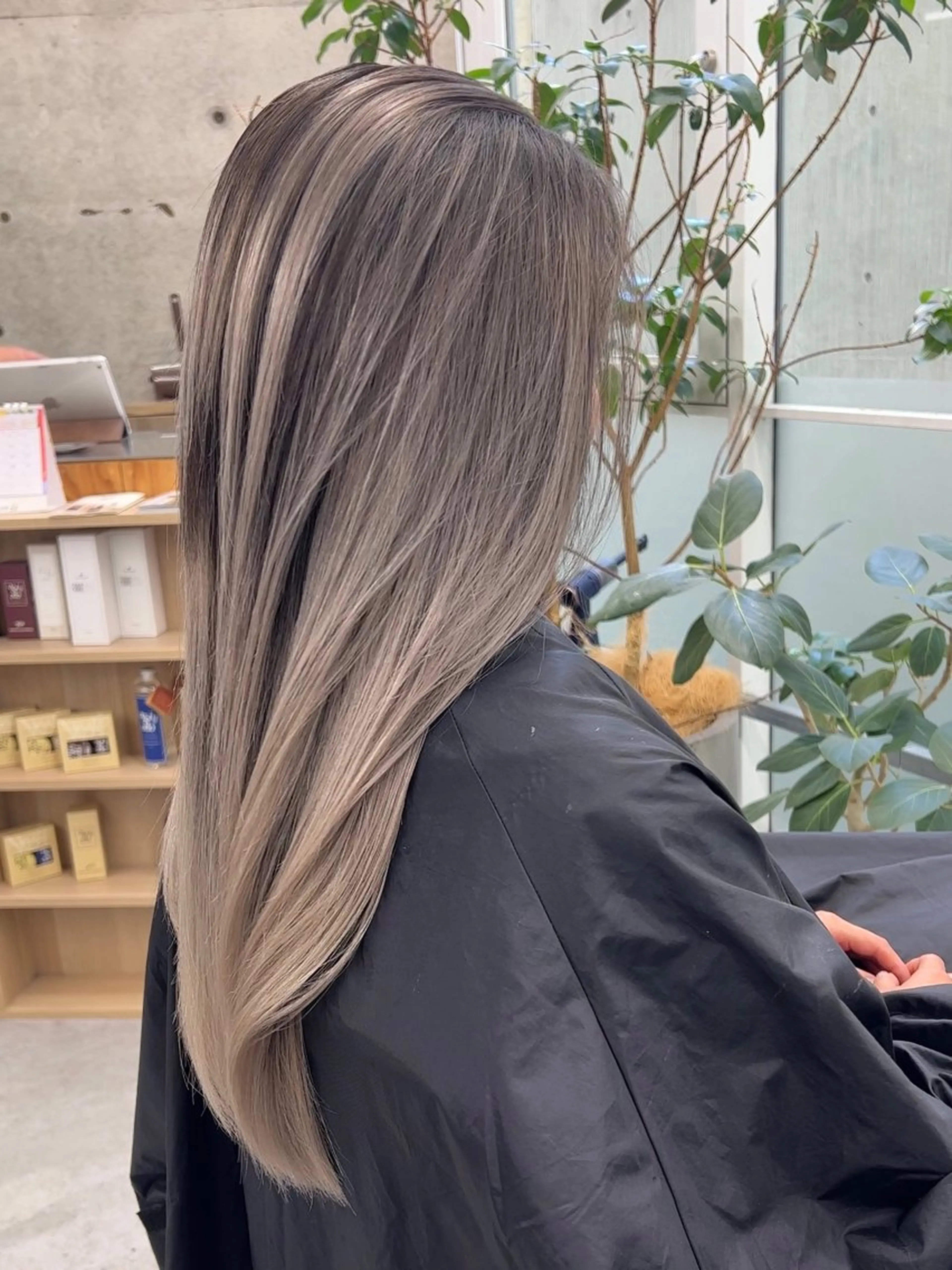 ロング カラー バレイヤージュ ブリーチ ケアブリーチ ダブルカラー ハイライトカラー welring hair salon所属・welring hair salonのヘアスタイル