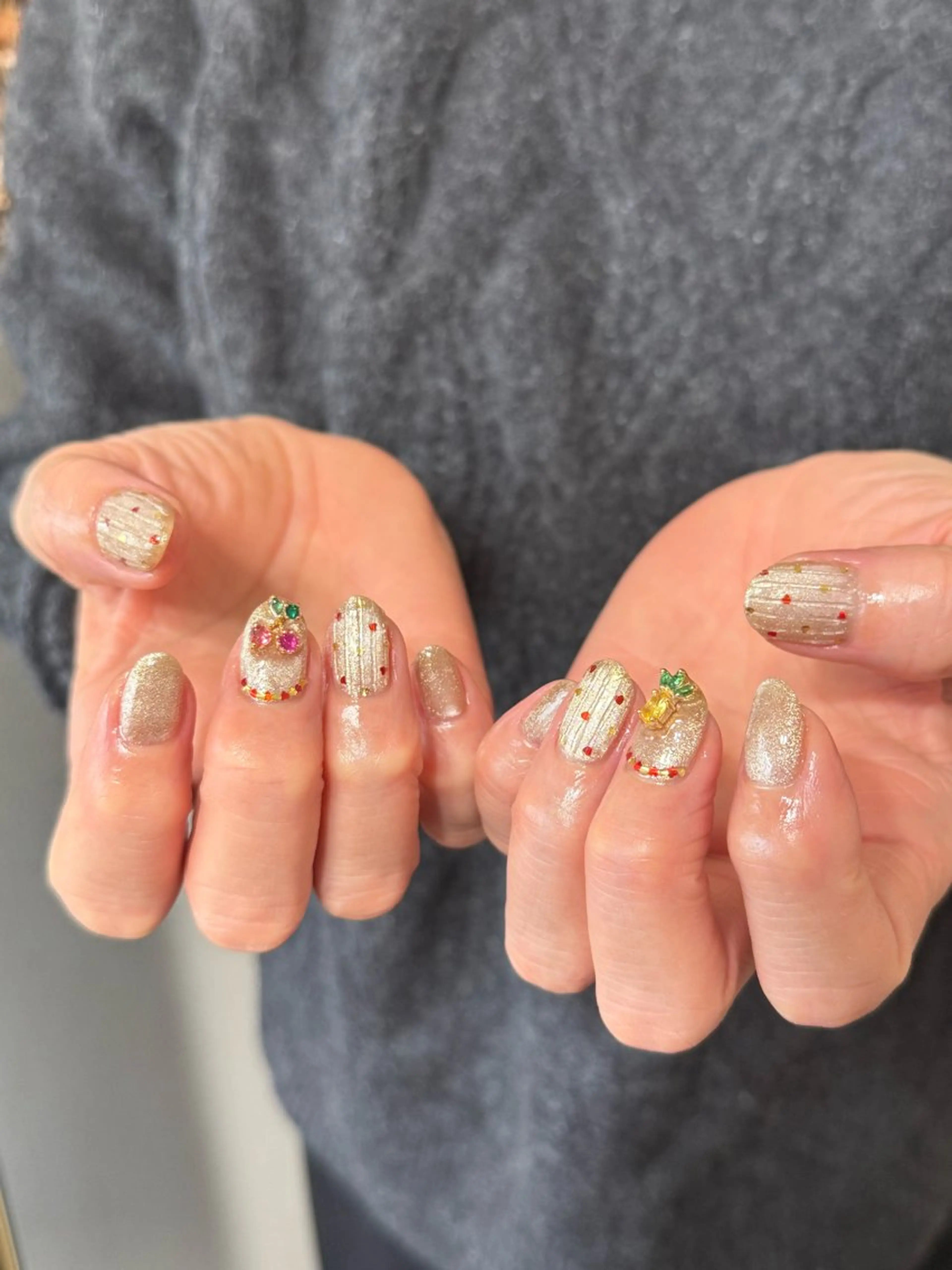 ネイル ハート マグネットネイル ハンドネイル miel nailのネイルデザイン