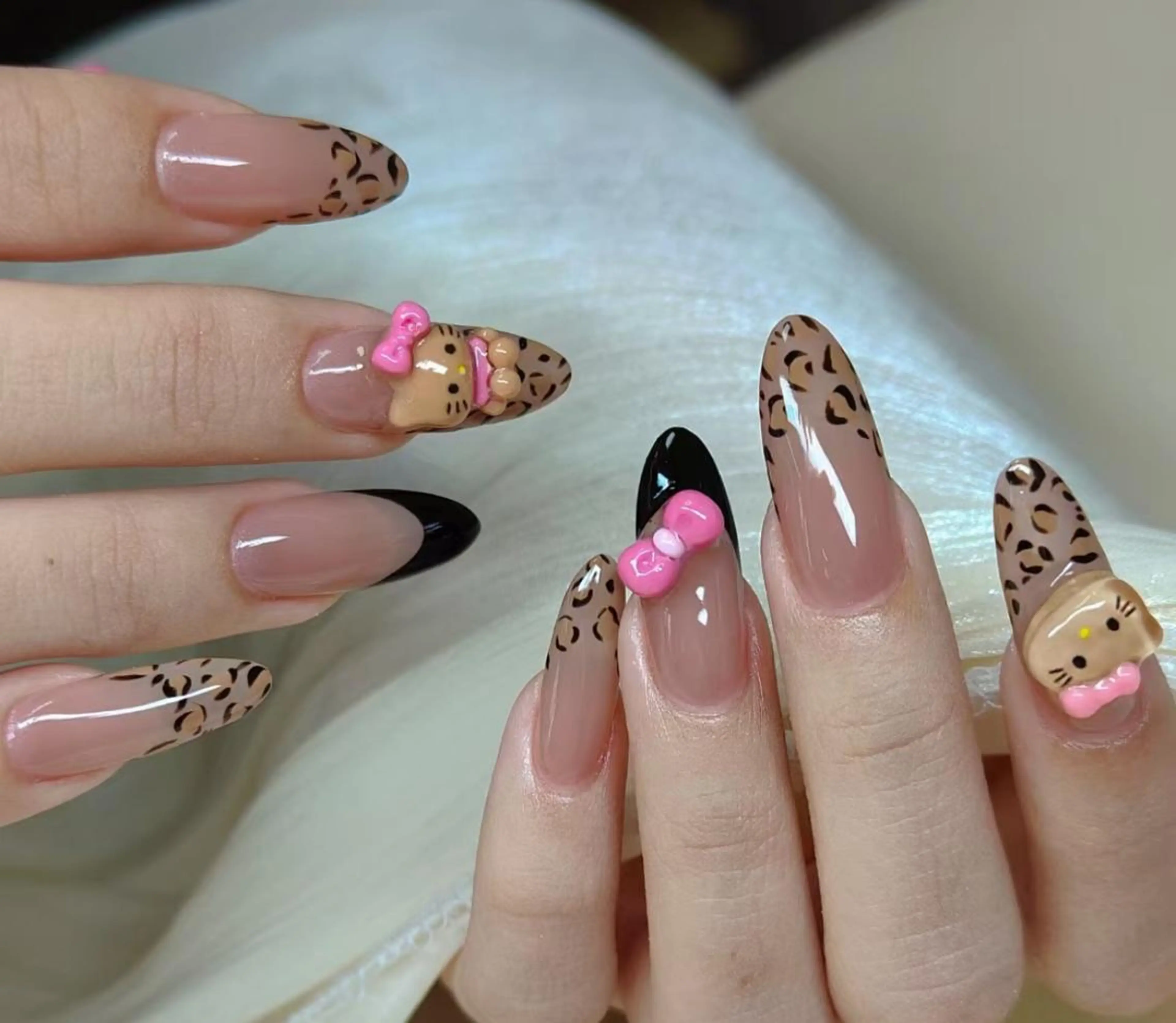 ネイル ハンドネイル 🎀 NaNa_nailのネイルデザイン