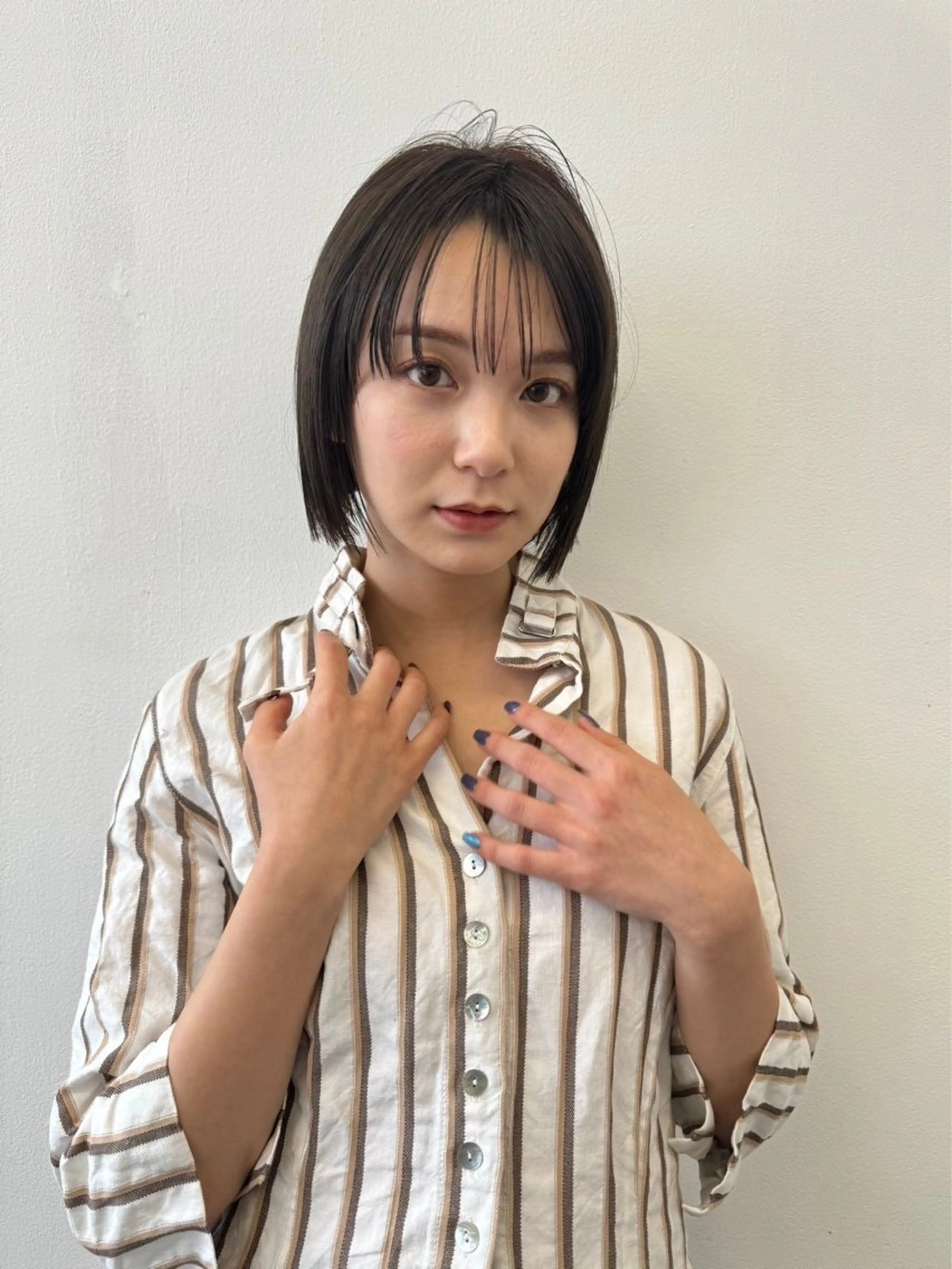 前髪カットの写真