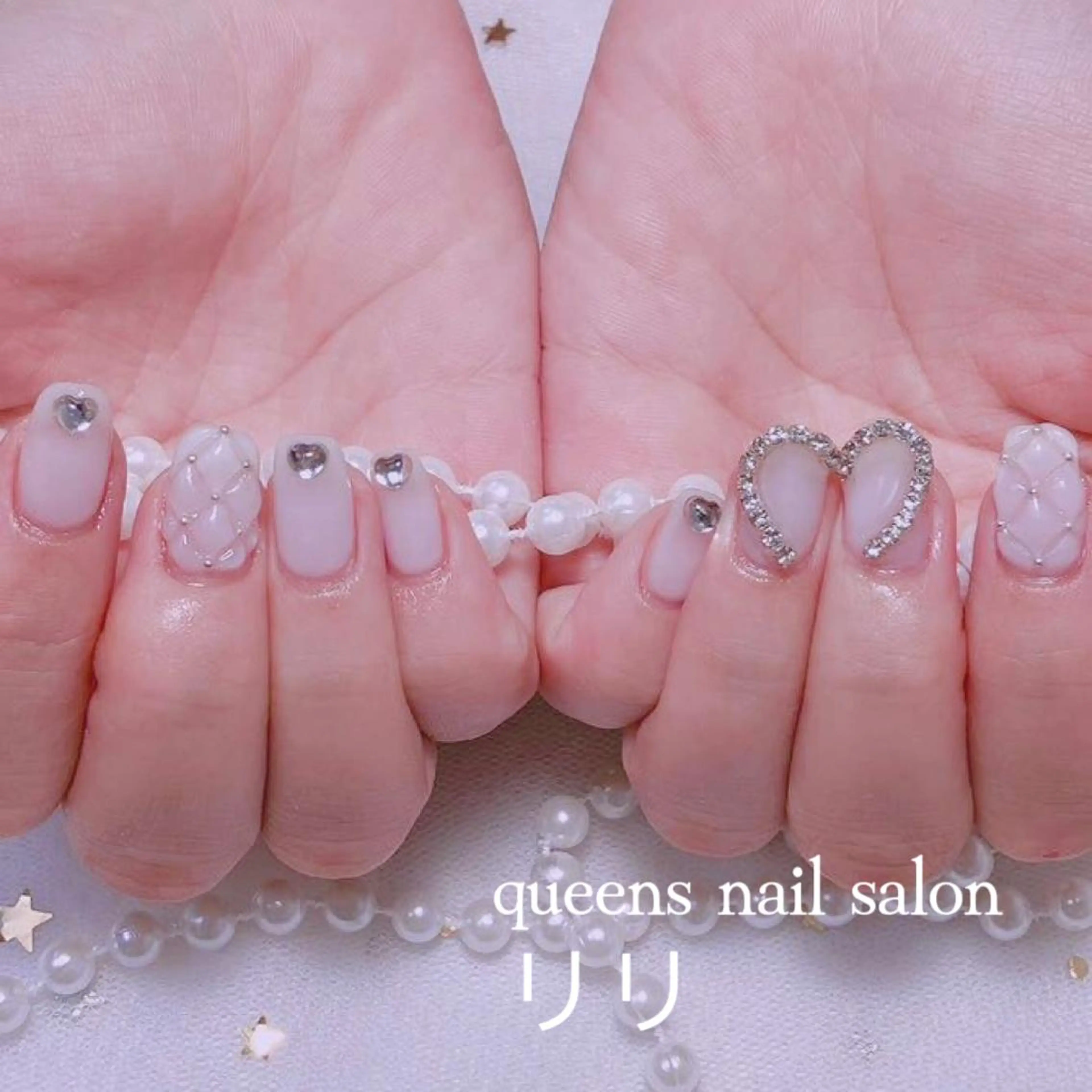 ネイル queensnail 🧸mikiのネイルデザイン