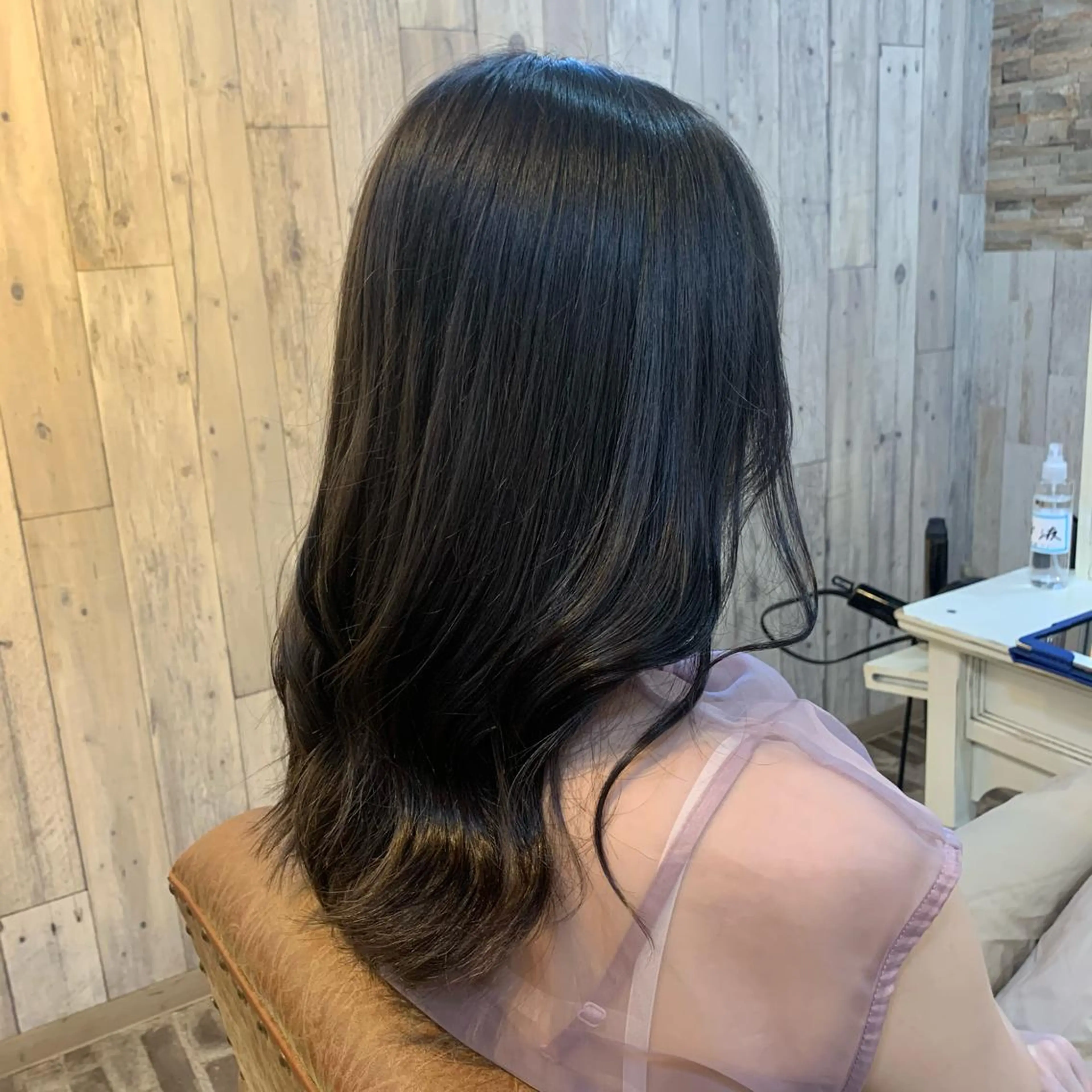 セミロング カラー 🌷L'oeuf 【ﾙﾌ】ホシカワ🌷のヘアスタイル