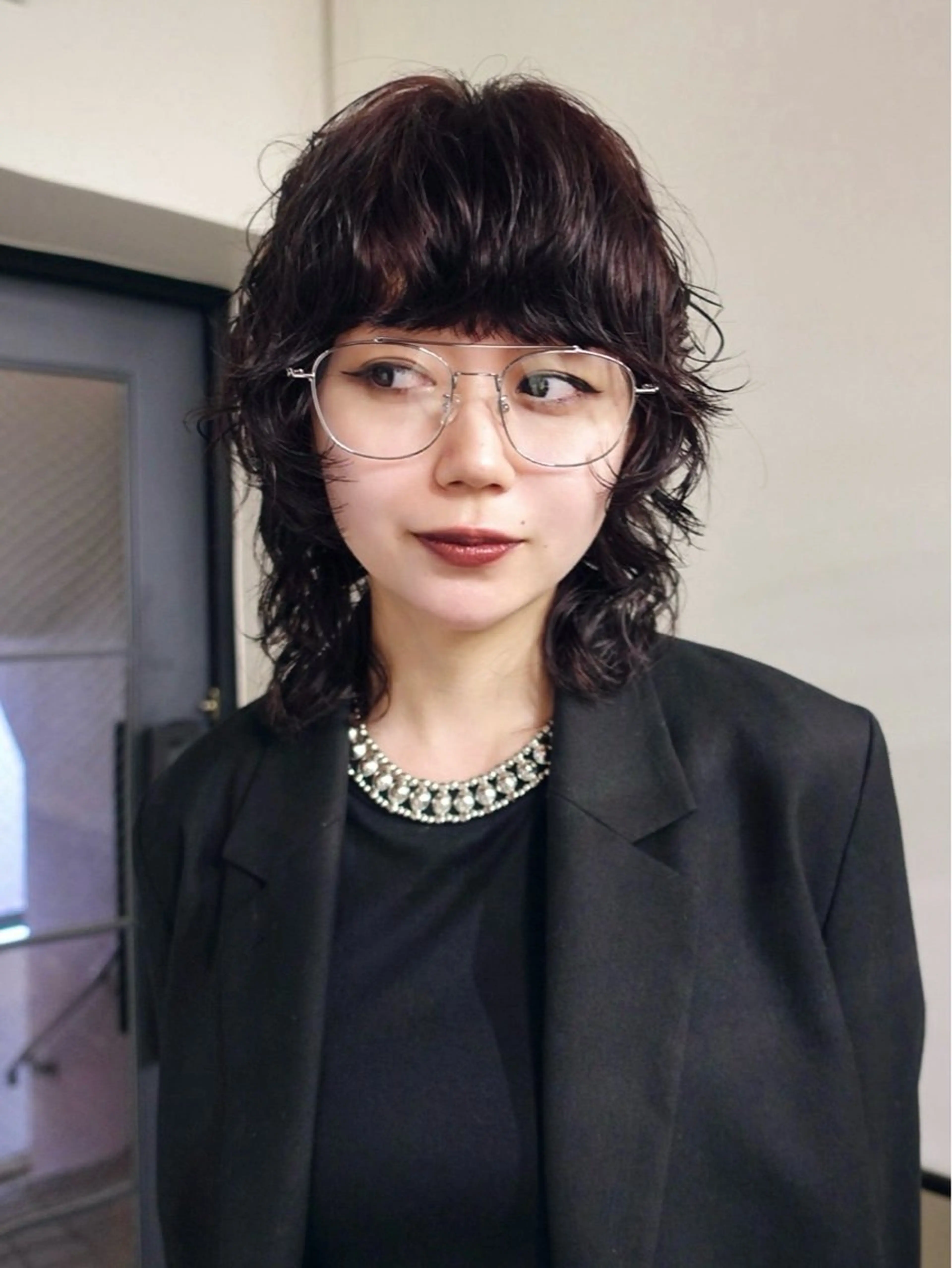 ミディアム パーマ ミディアムパーマ 顔まわりレイヤー 顔周りカット レイヤーカット カット パーマ ヒカル/ミディアム パーマ/ロングパーマのヘアスタイル