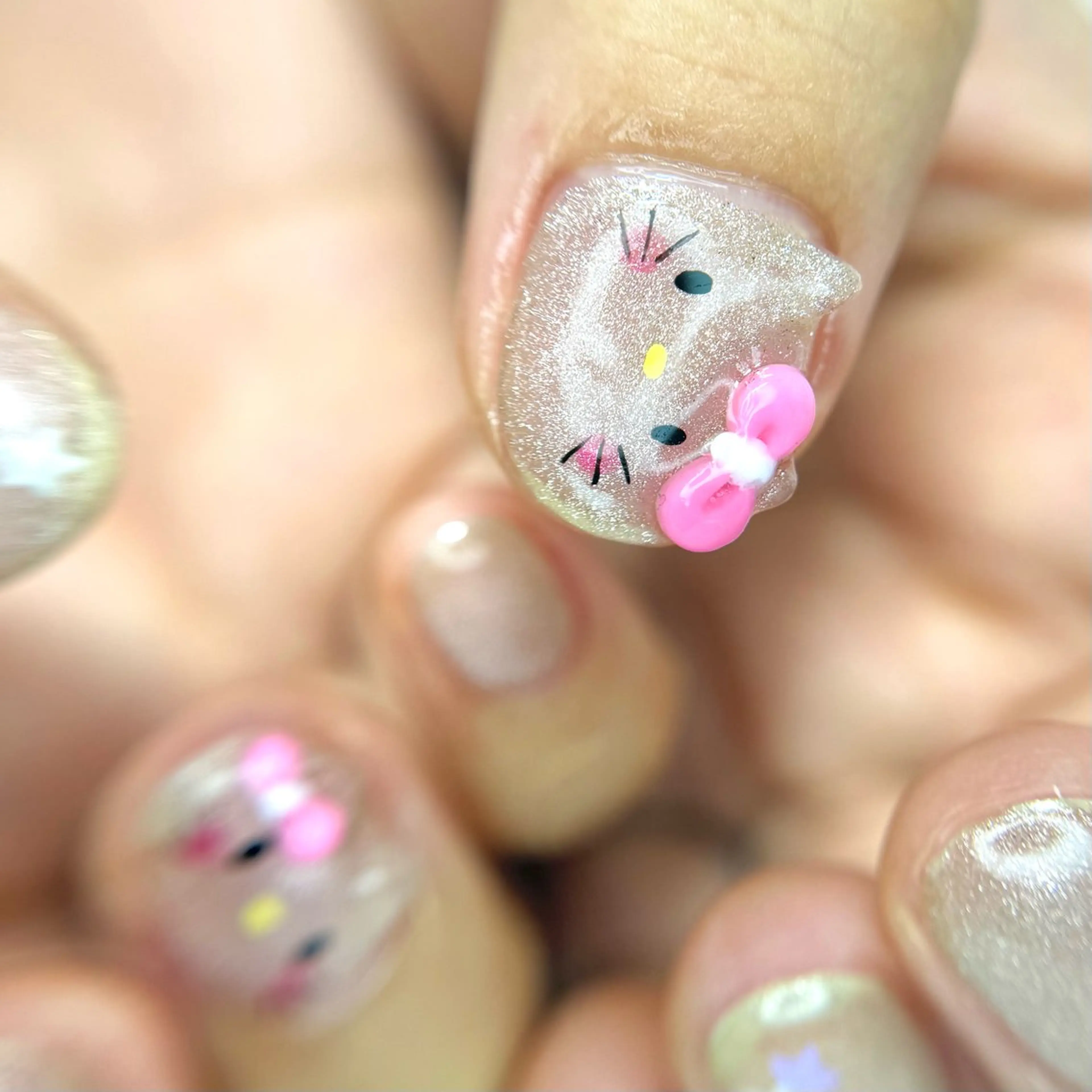 ネイル ハンドネイル OKIKA所属・【OKIKA】 らん🦖🌈🧡のマツエク・マツパデザイン