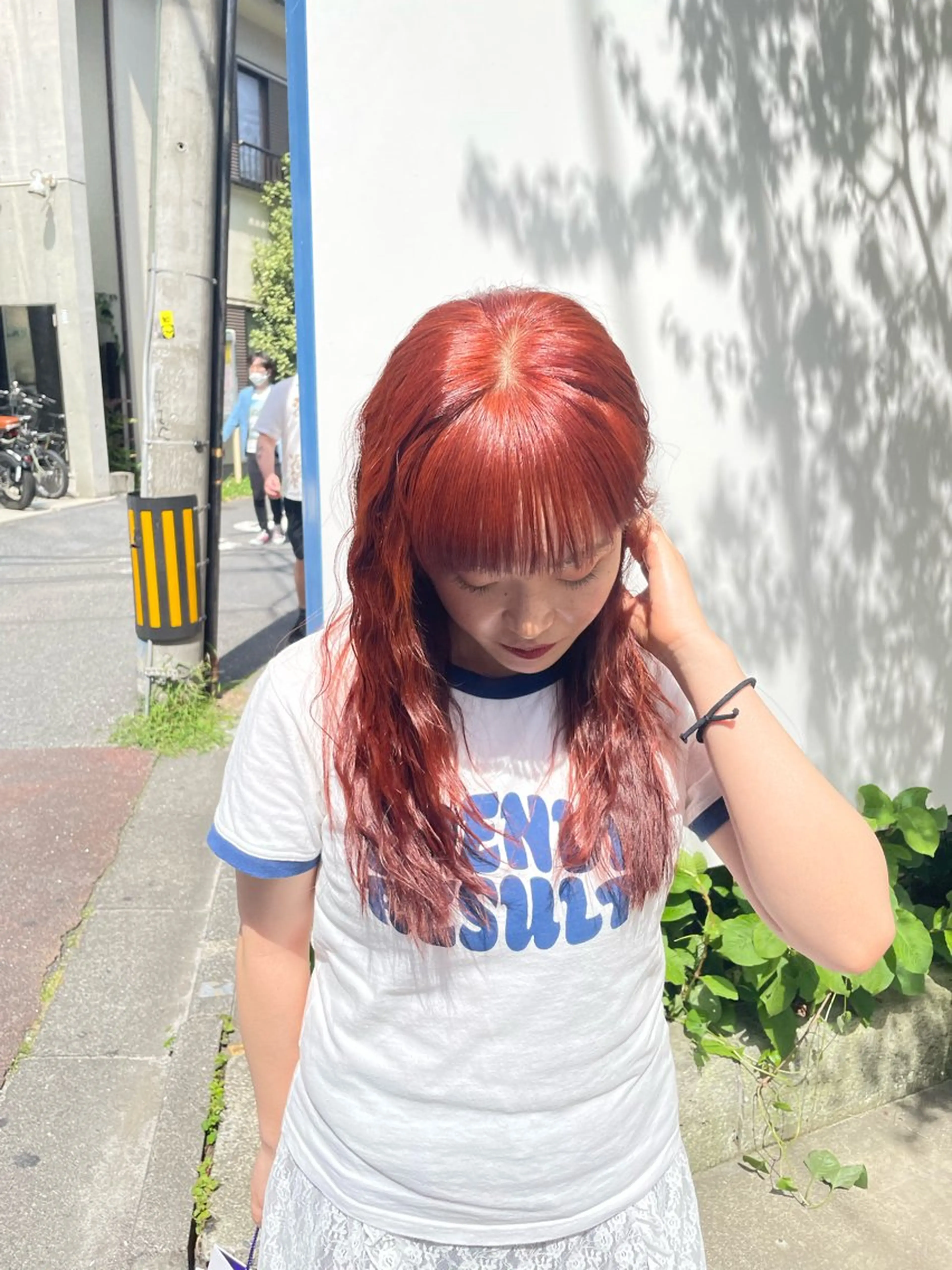 ロング カラー ミルクティー× グレージュMOMOのヘアスタイル