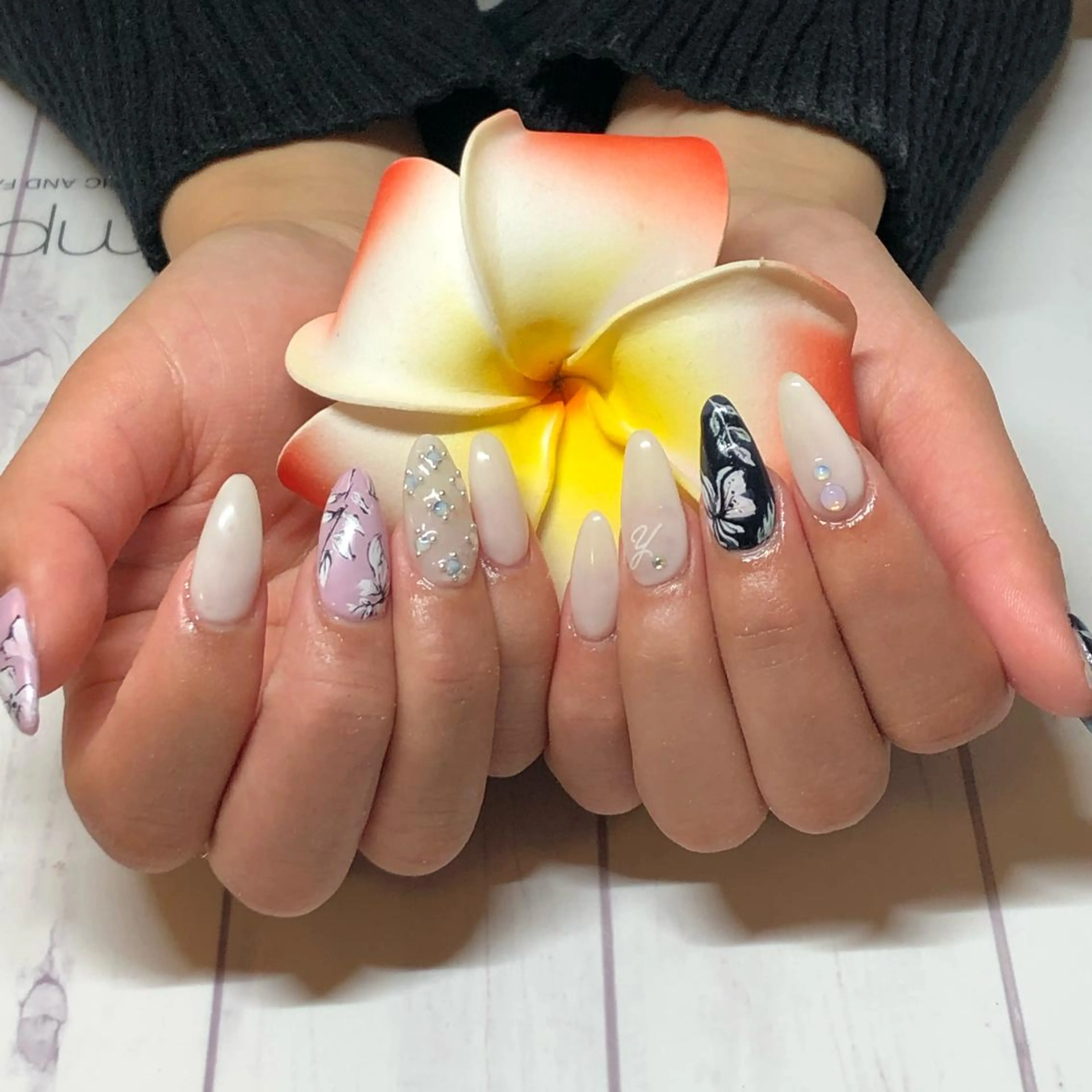 ネイル ハンドネイル nail roomのネイルデザイン