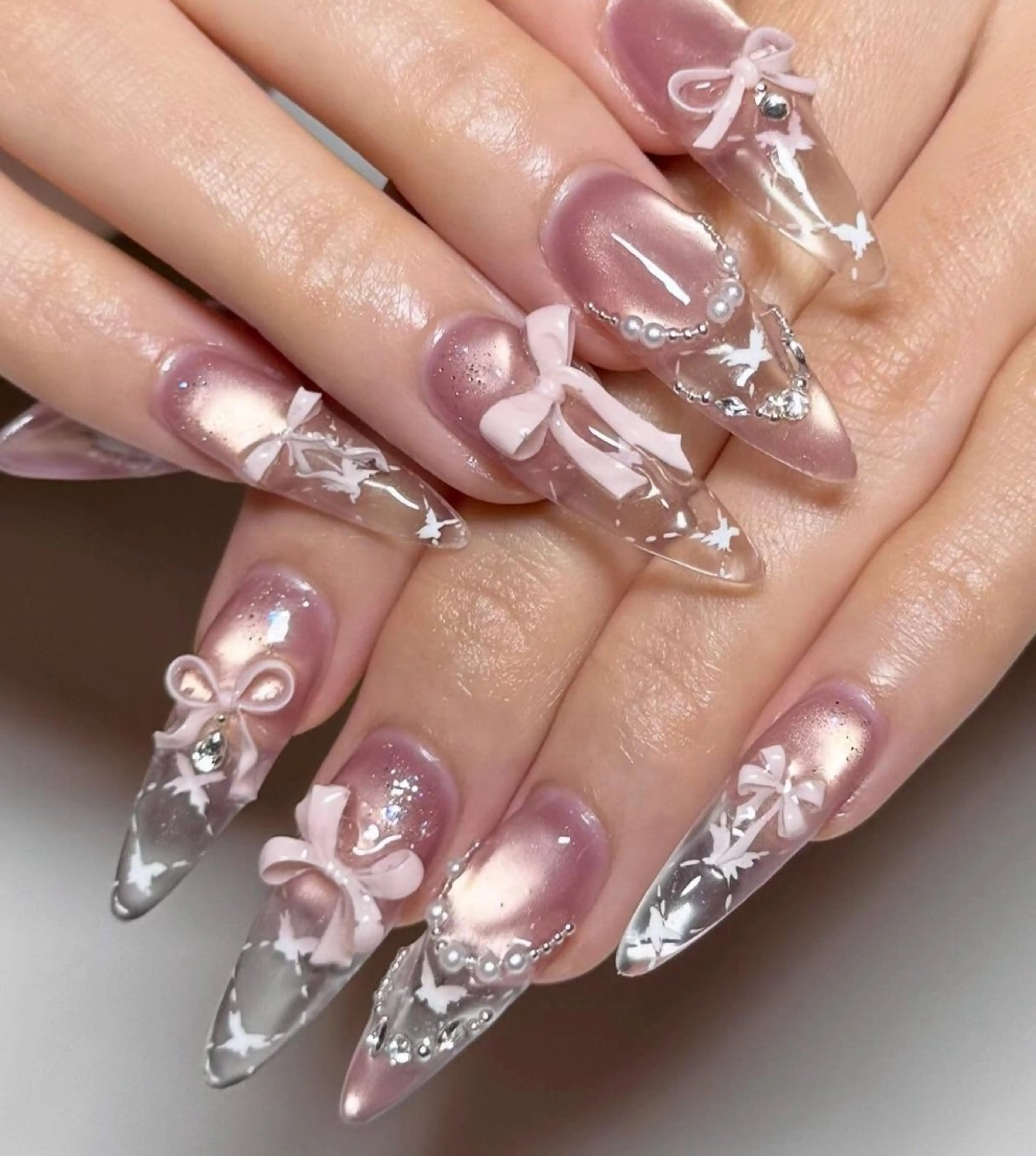 ネイル アートネイル ジェルネイル グラデーション マグネットネイル ニュアンスネイル ハンドネイル Ryu Nail Studio所属・Ryu Nail 新大久保のネイルデザイン