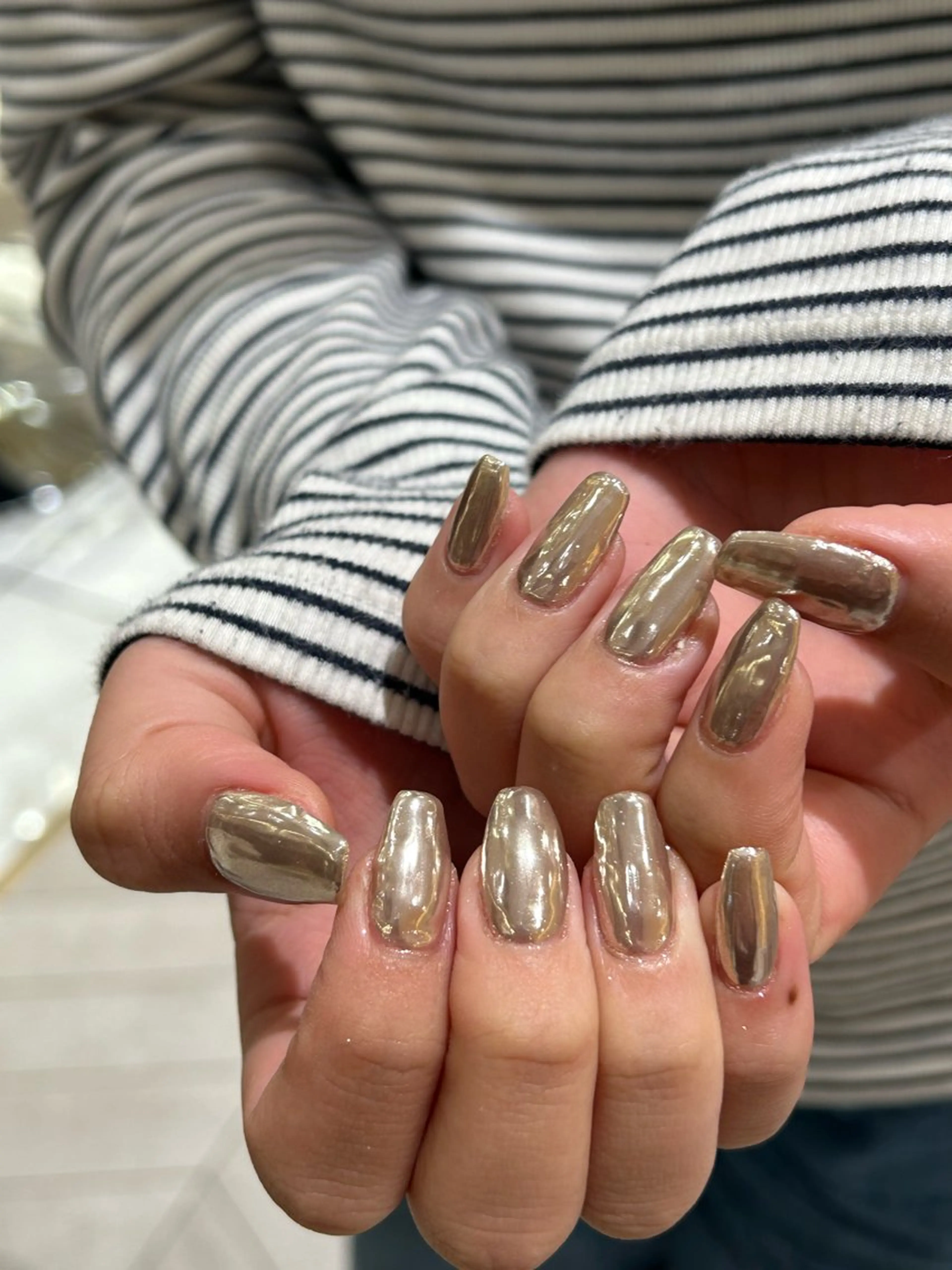 ネイル ꪆৎ平行アーチ ྀི ワカナの眉毛・アイブロウイメージ