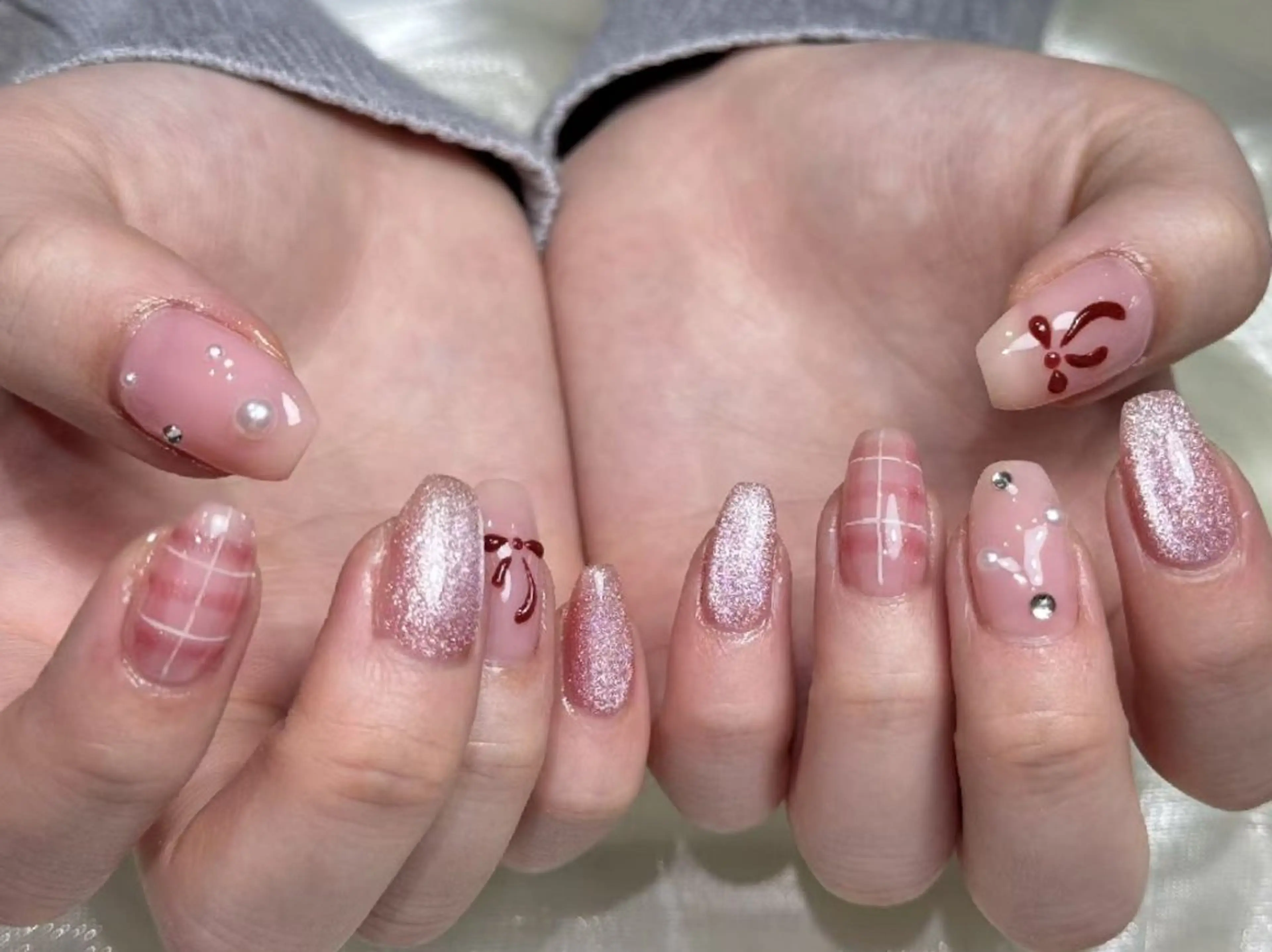 ネイル チークネイル 長さ出し フレンチネイル グラデーション マグネットネイル ハンドネイル ハンドケア るか 池袋のネイルデザイン