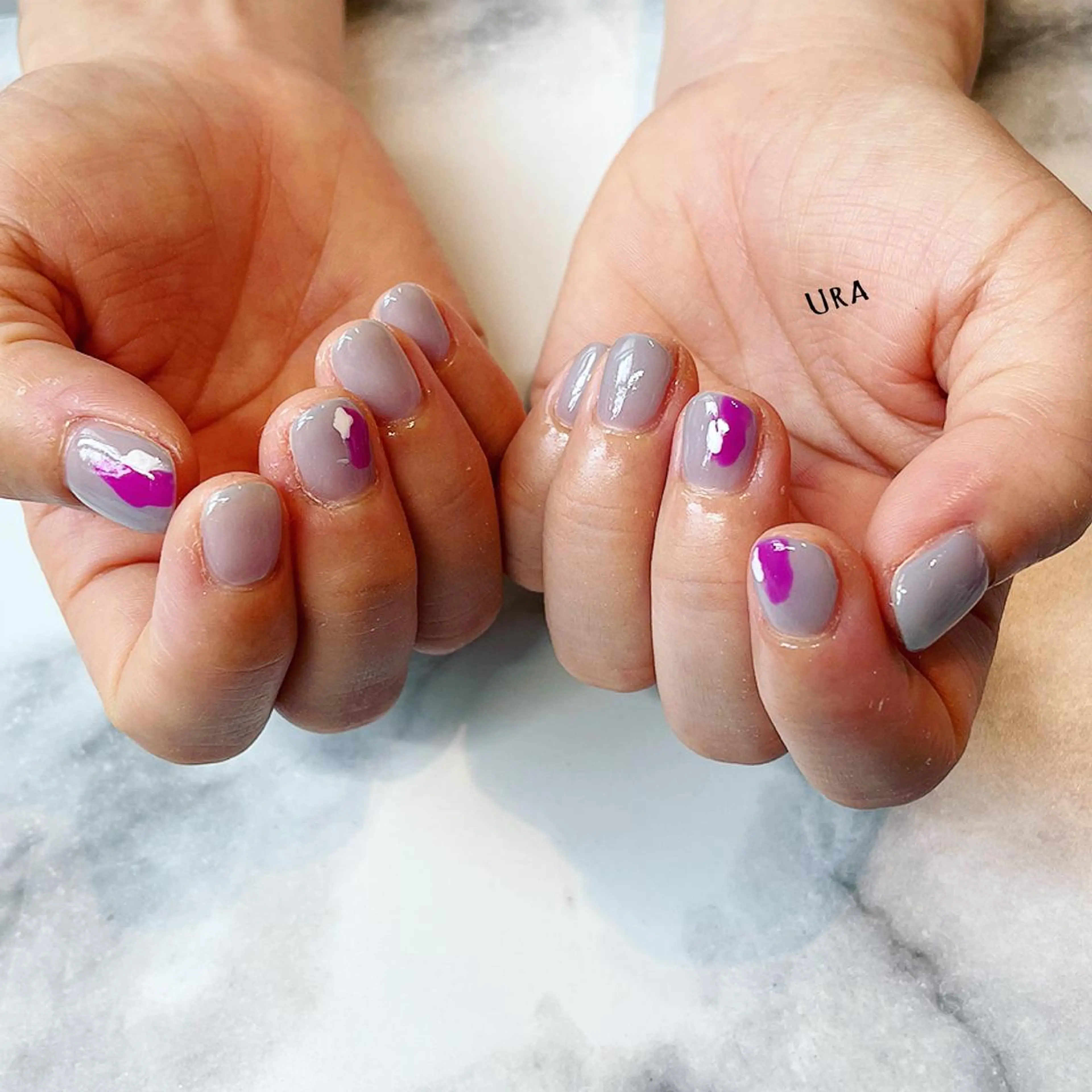 ネイル UrakoNail 《nail》のネイルデザイン