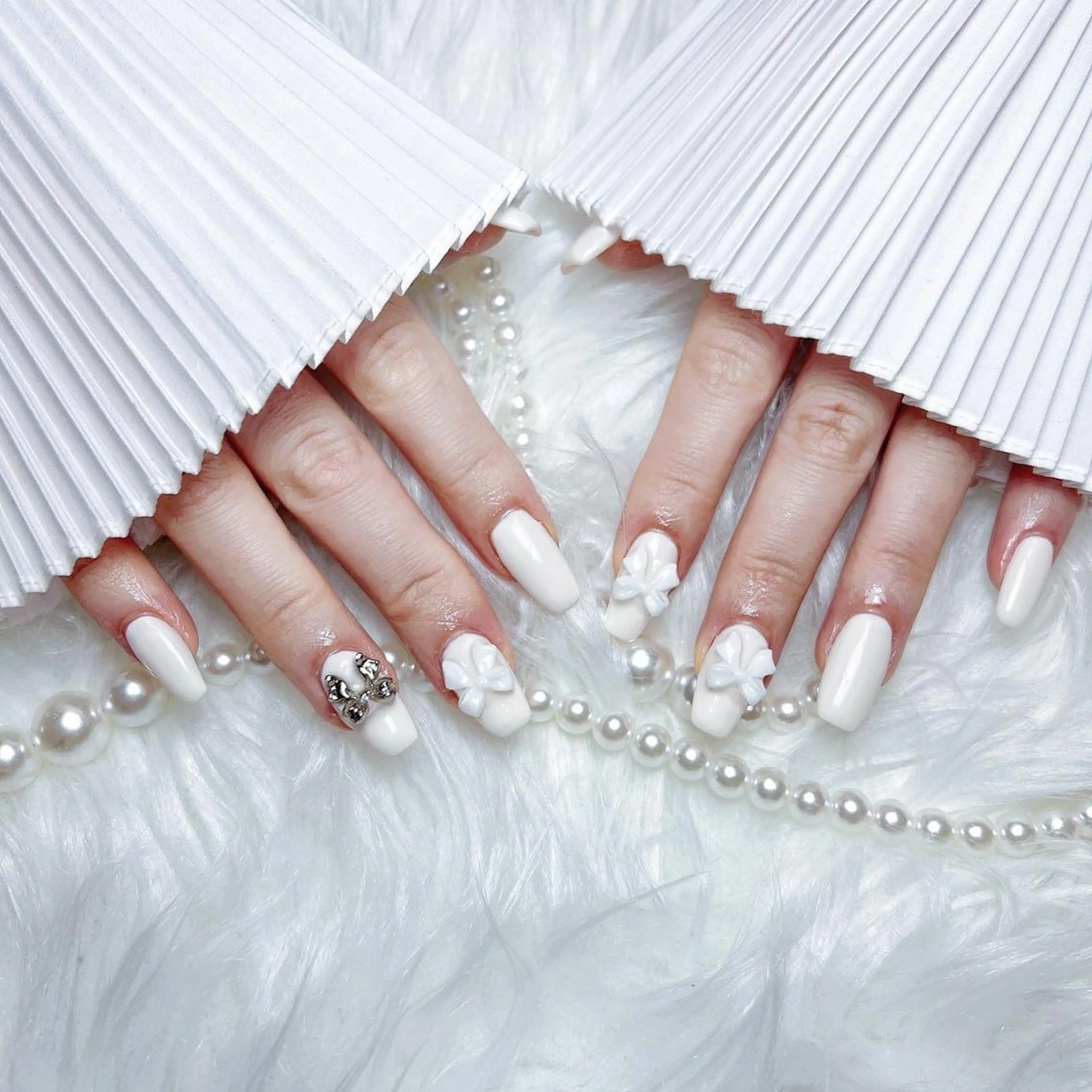 ネイル H3 Nail Tsuki🦋💙のネイルデザイン