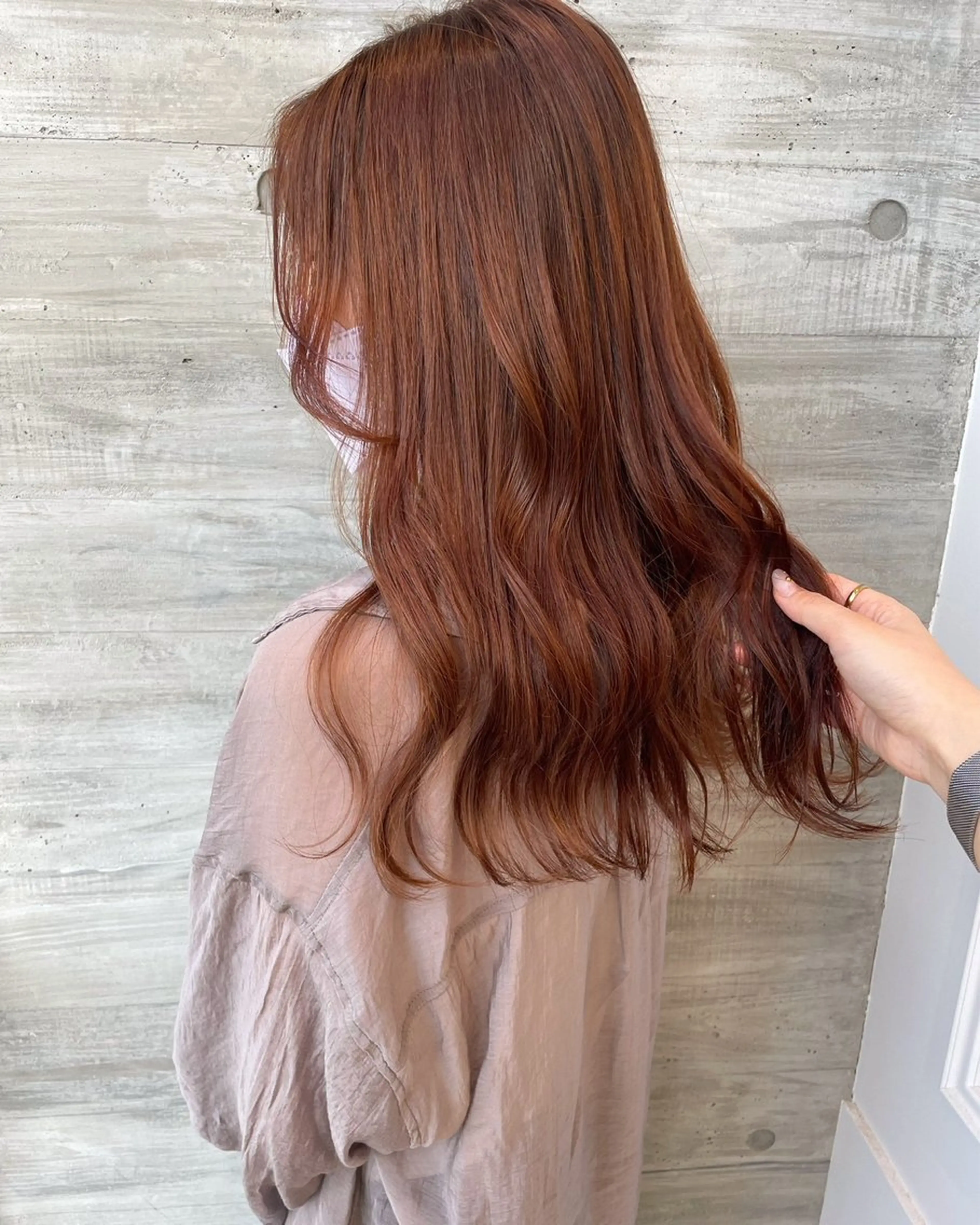 セミロング カラー オレンジ ParveMix￤ 大賀さつき🍨🤍のヘアスタイル