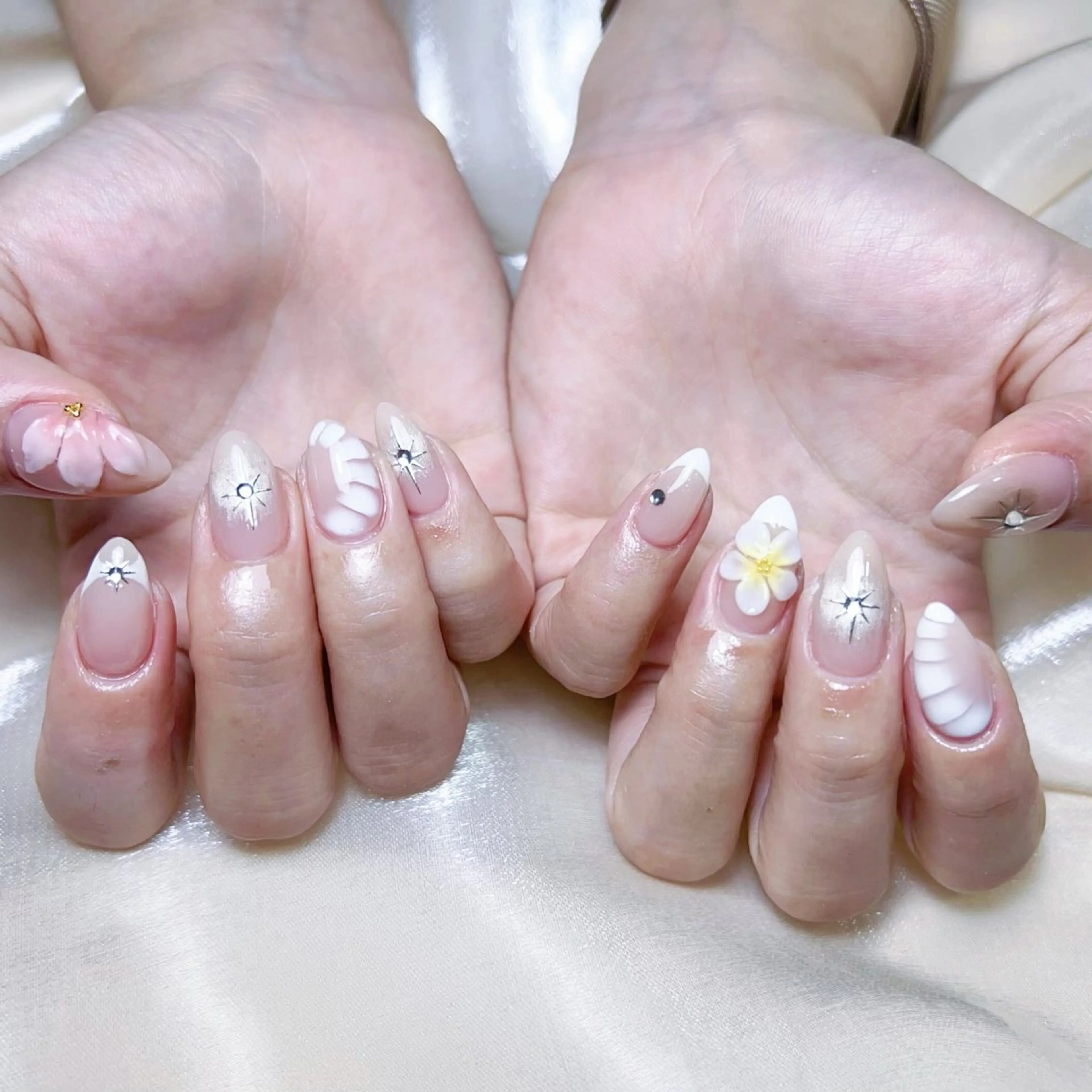 メンズ ネイル メンズ韓国風 アートネイル オーロラネイル ガーリー キラキラネイル ハンドネイル Nail salon 木にいるのネイルデザイン