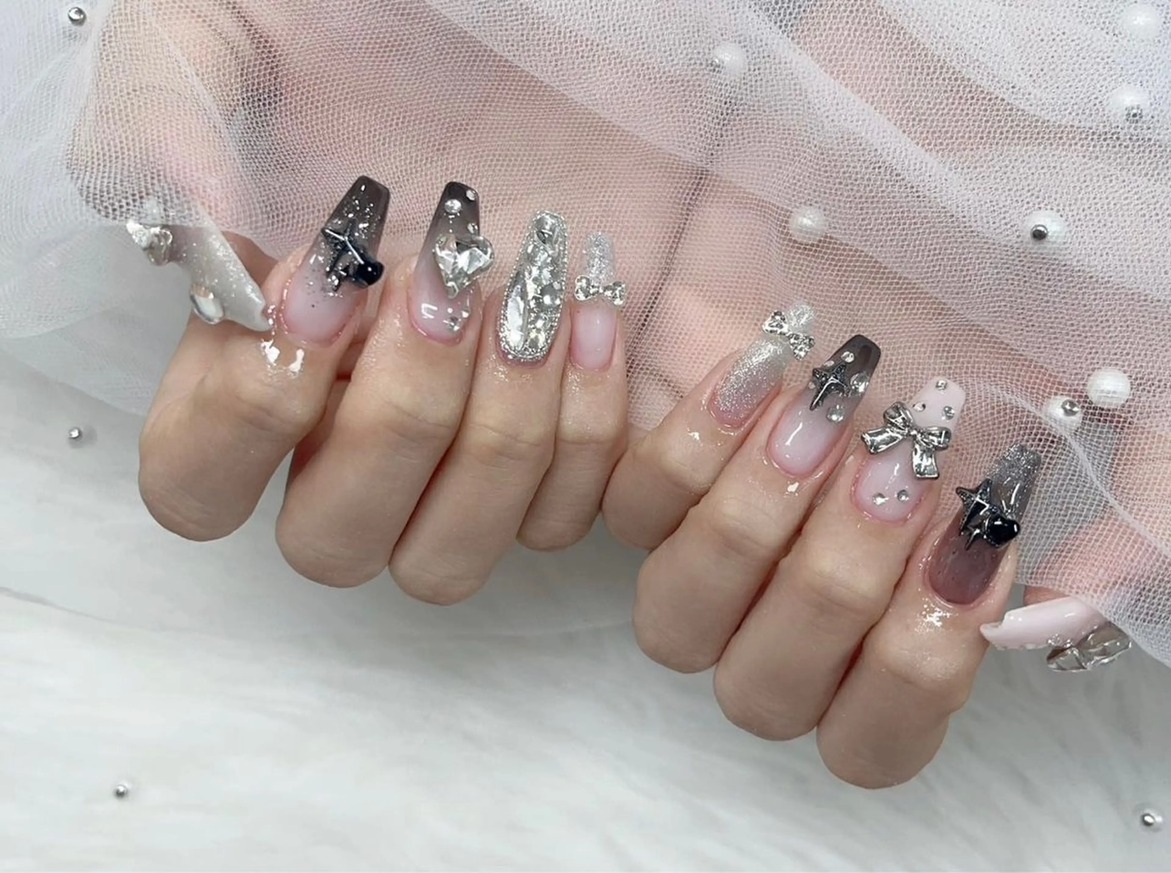 ネイル ハンドネイル ハンドケア COCO ネイルのネイルデザイン