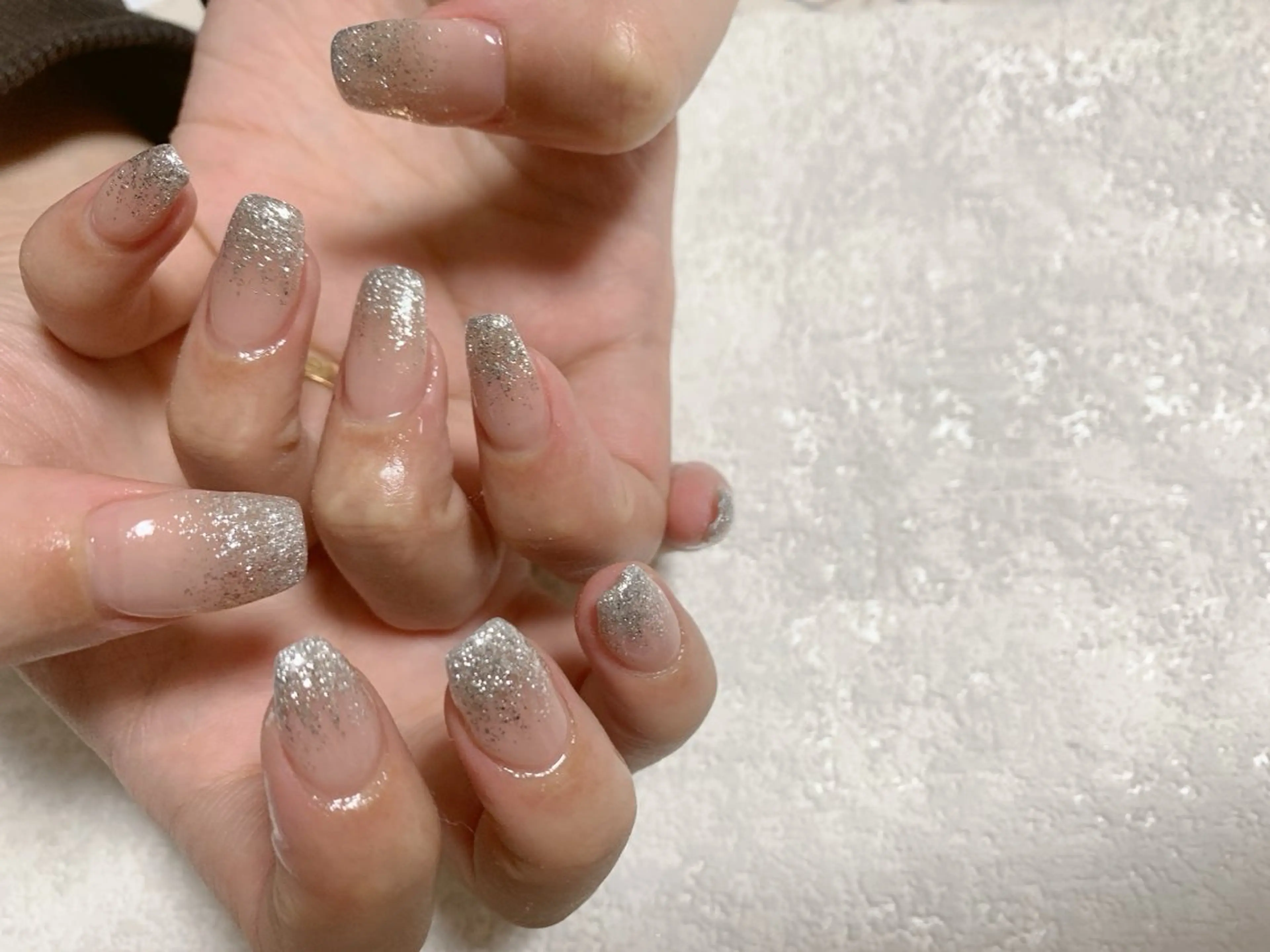 ネイル ジェルネイル グラデーション キラキラネイル 韓国ネイル メンズネイル kiki nail たまプラーザのネイルデザイン