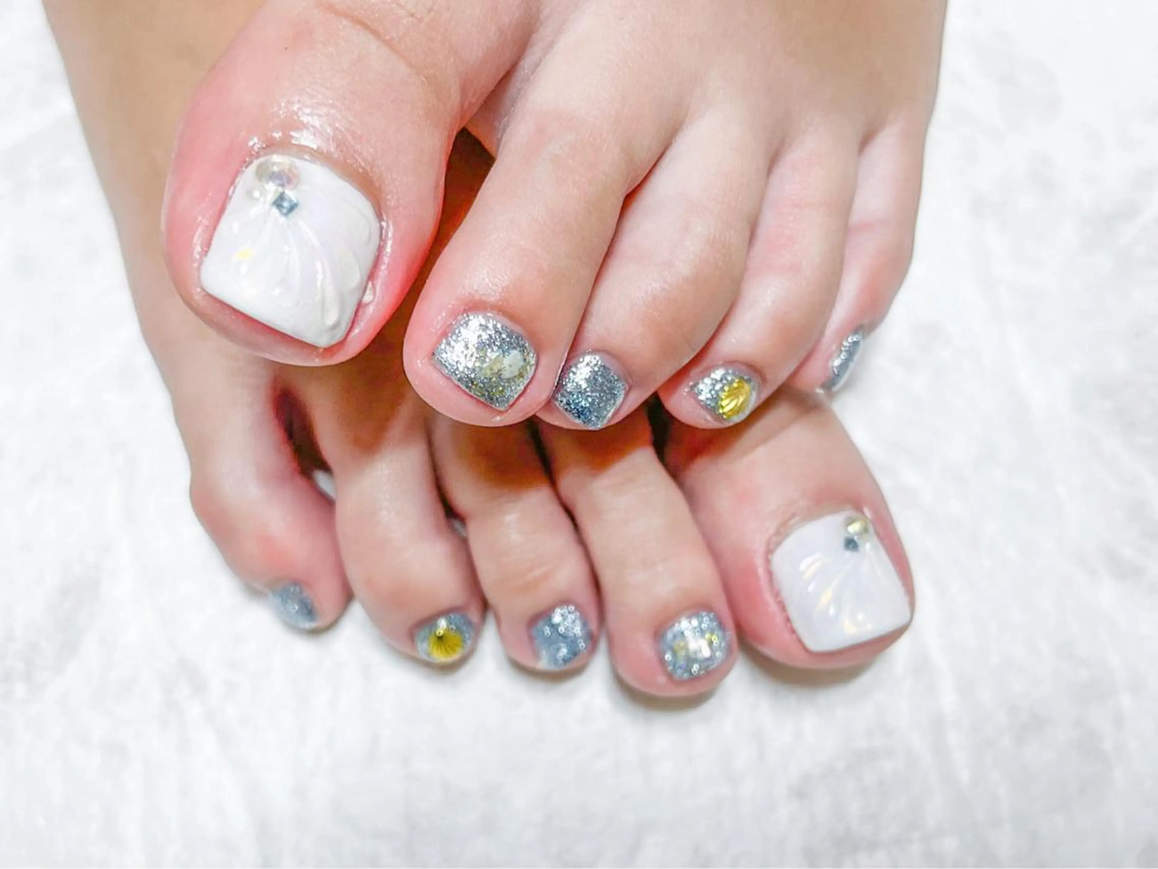 ネイル フットネイル Jasmine 林のネイルデザイン