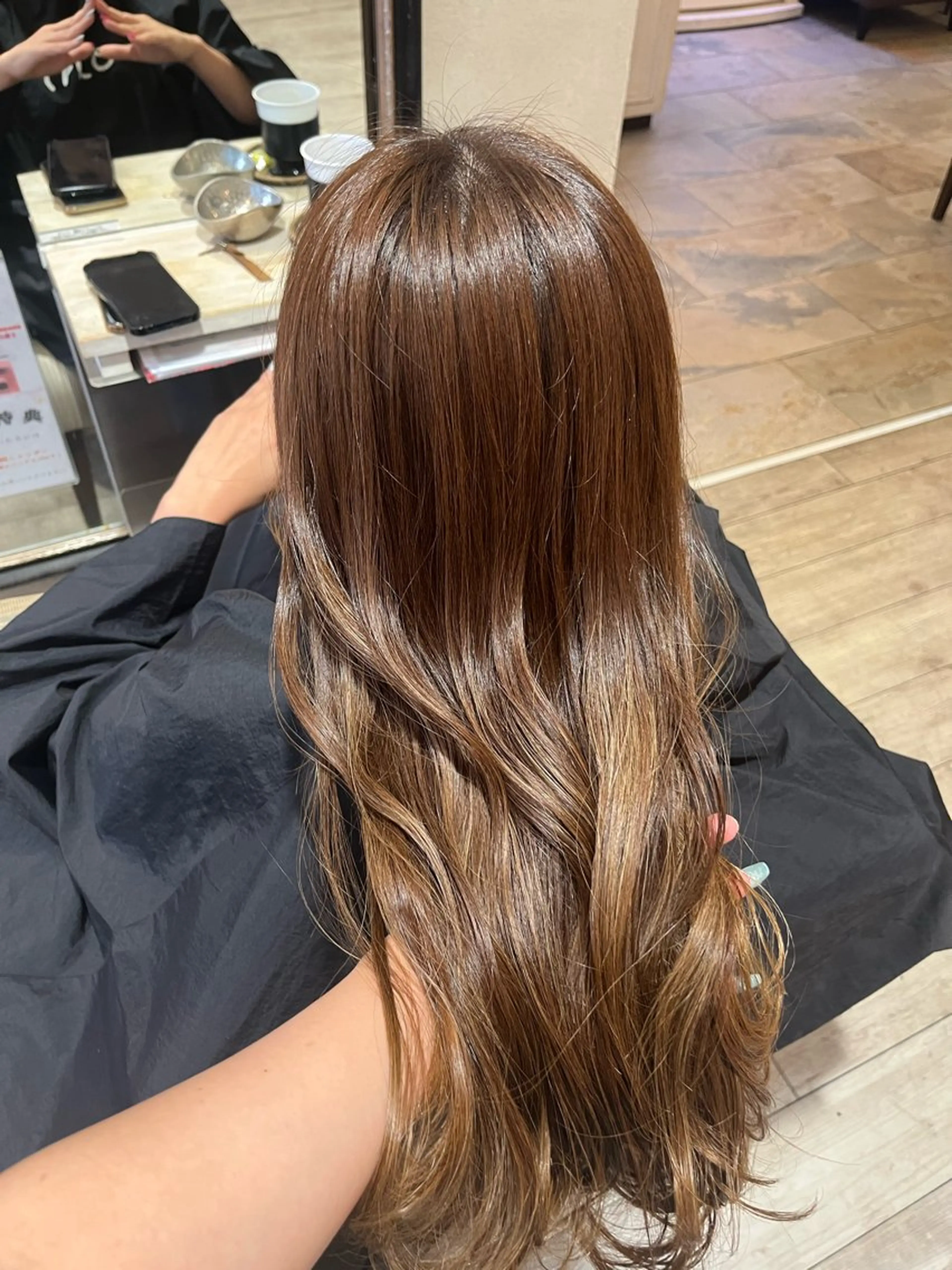 ロング カラー ブリーチ ブリーチなしカラー 友松 世奈のマツエク・マツパデザイン